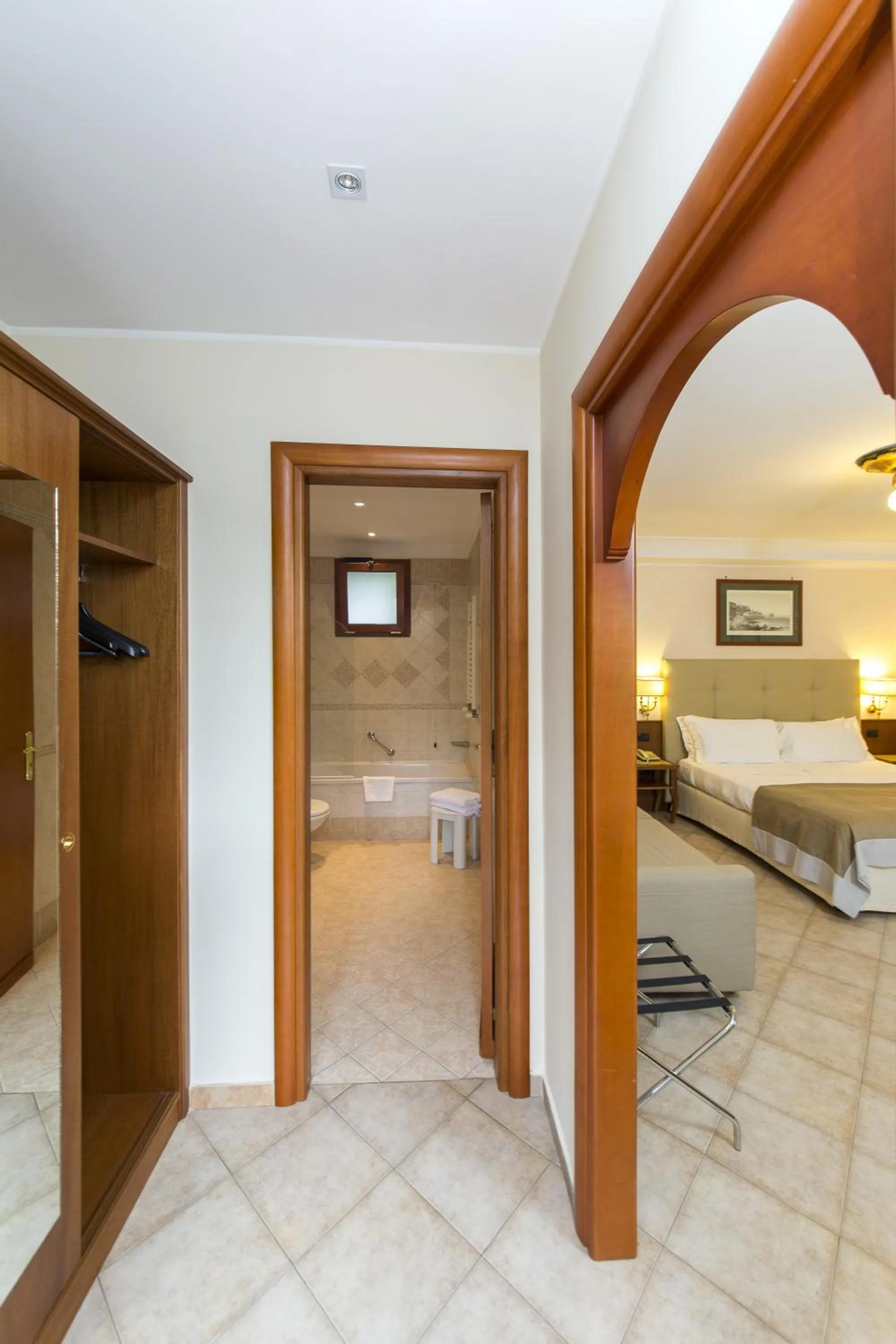 Bed in Montespina Park Hotel