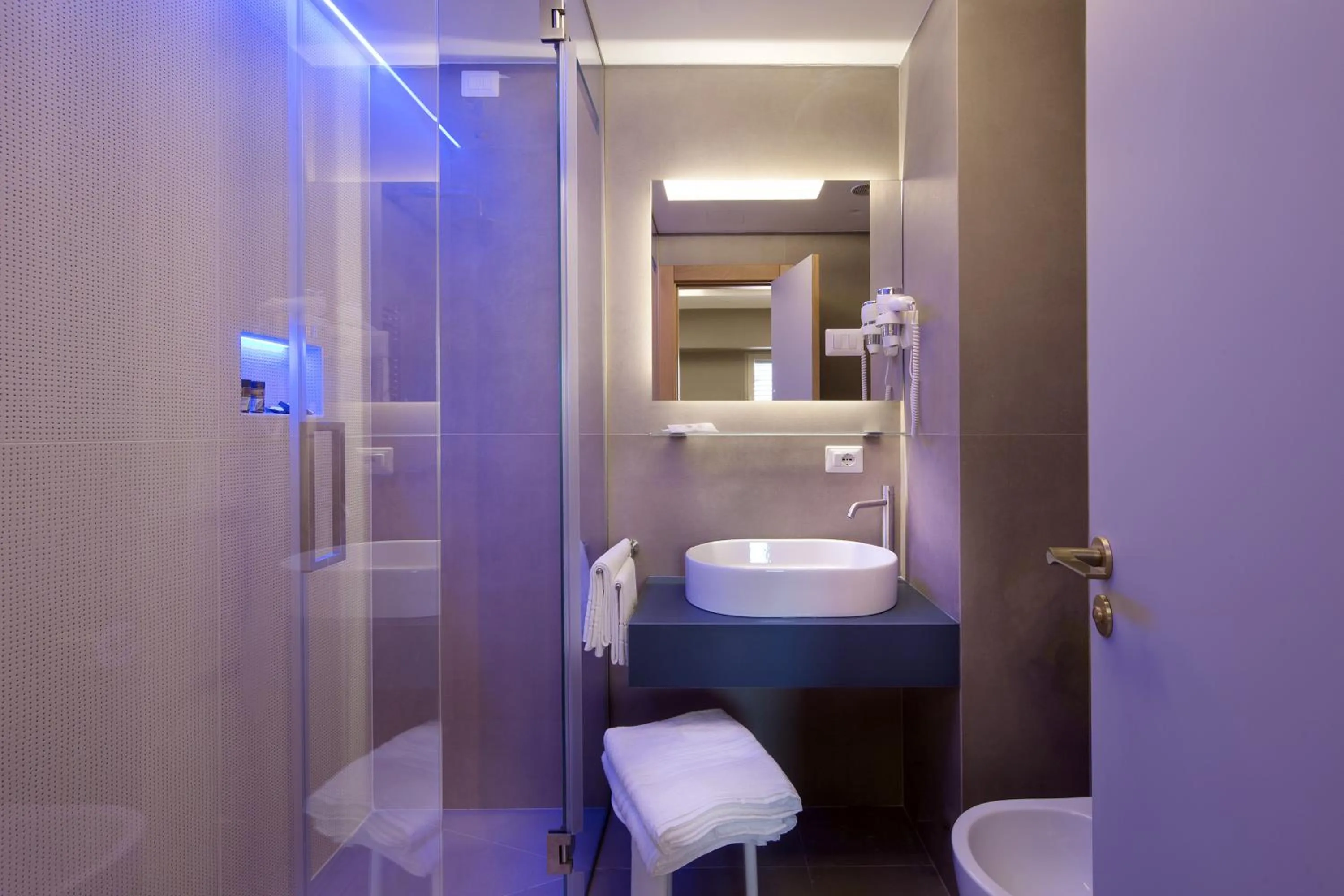 Bathroom in Montespina Park Hotel