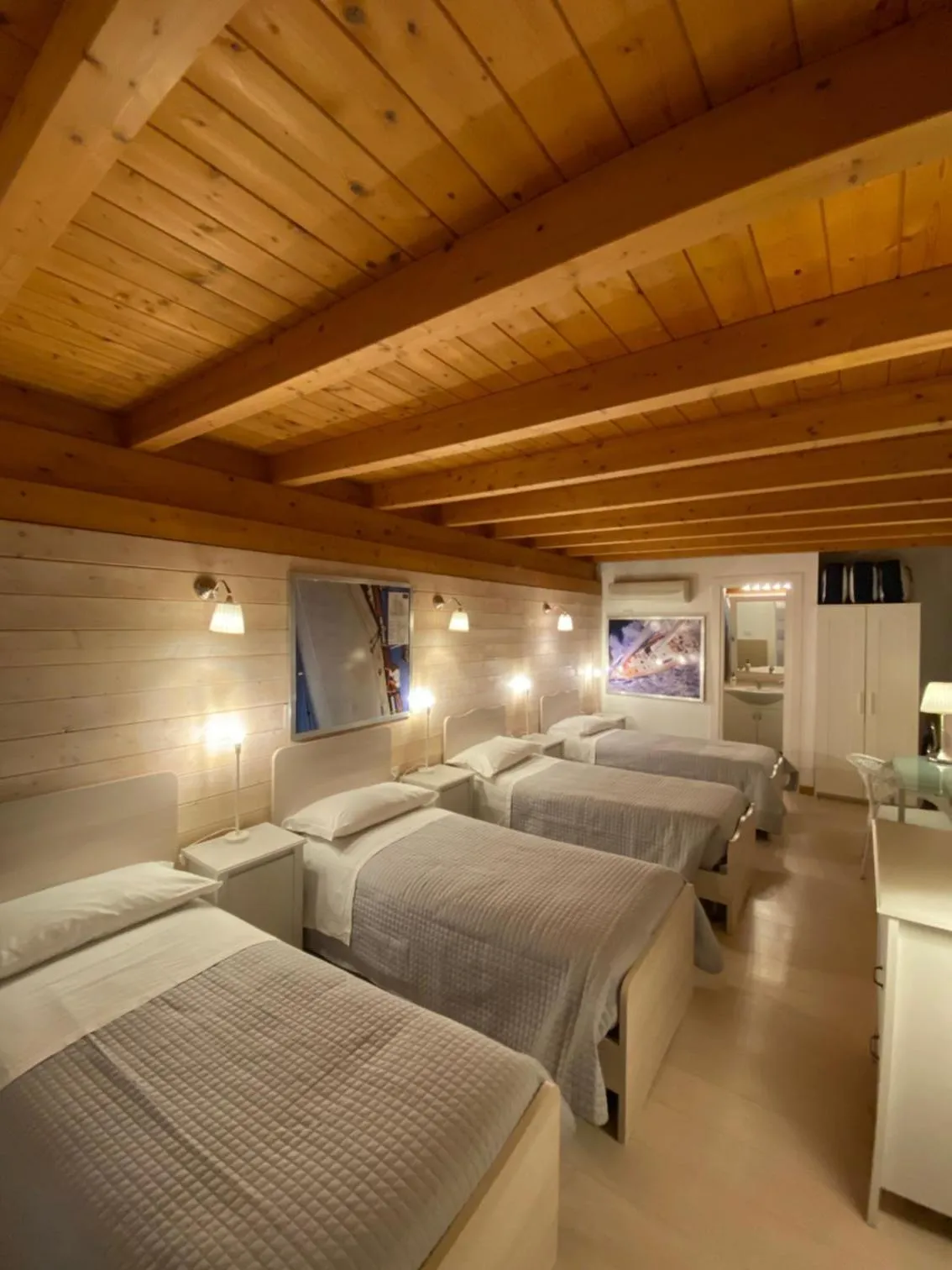 Bed in Residenze Romano Ristorante & SPA albergo diffuso - WHITE