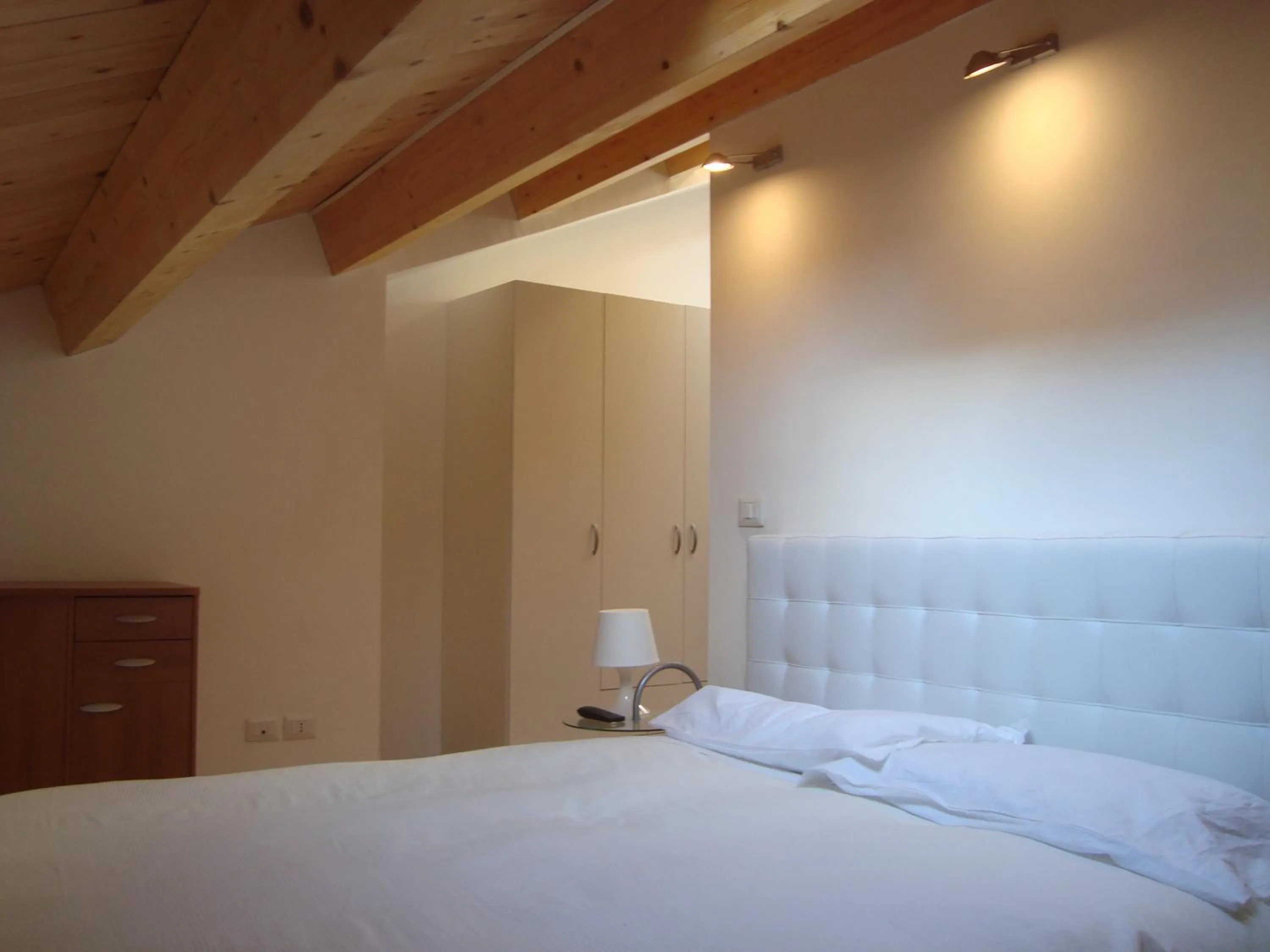 Bed in Residenze Romano Ristorante & SPA albergo diffuso - WHITE