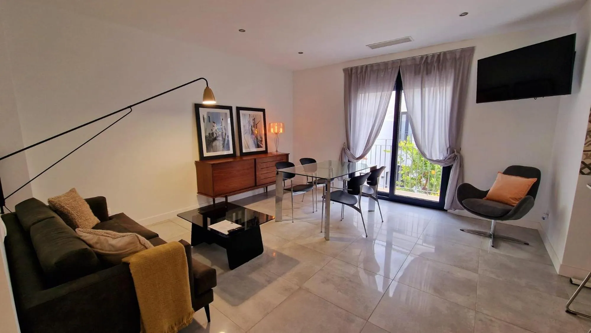 Photo of the whole room in OPUNTIA Hotel Boutique