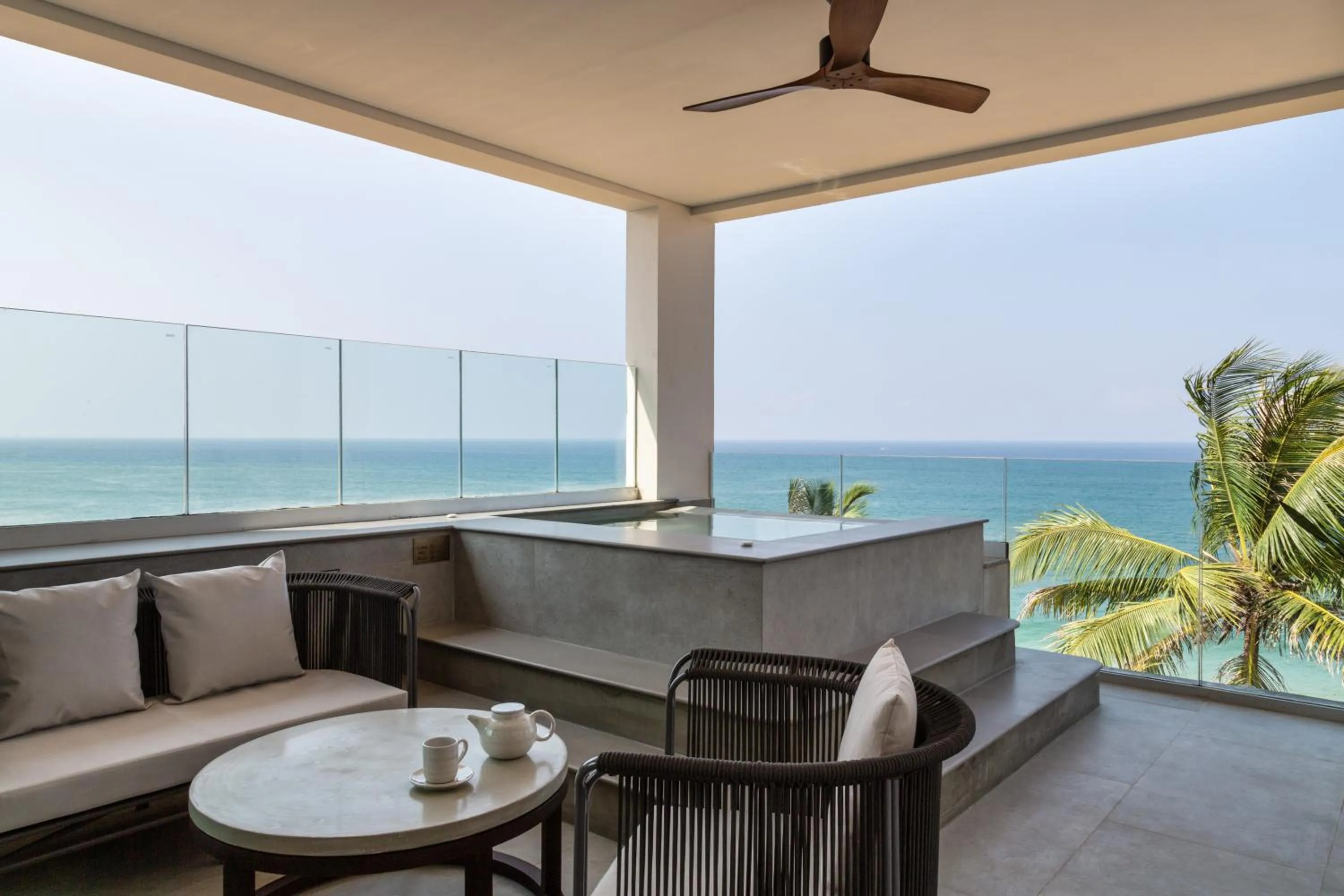 Balcony/Terrace in Crystal Sands Hikkaduwa