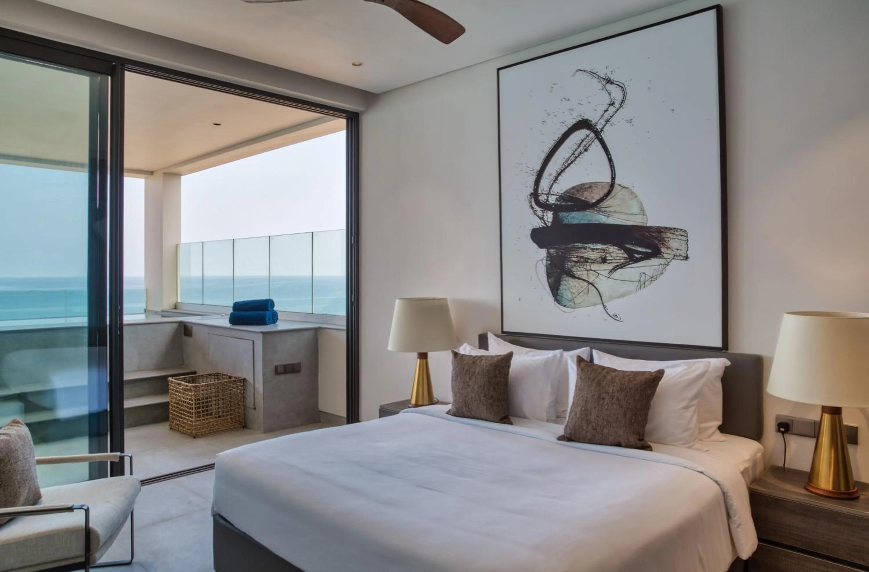 Bedroom, Bed in Crystal Sands Hikkaduwa