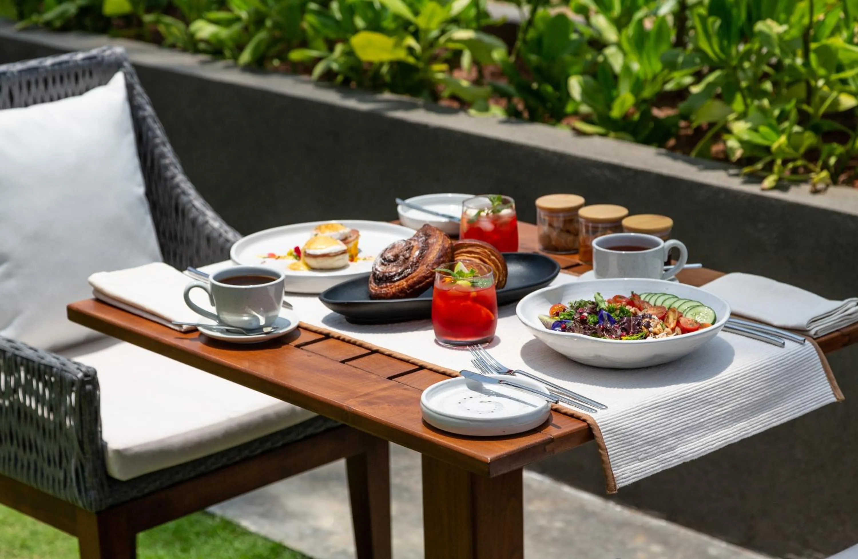 Breakfast in Crystal Sands Hikkaduwa