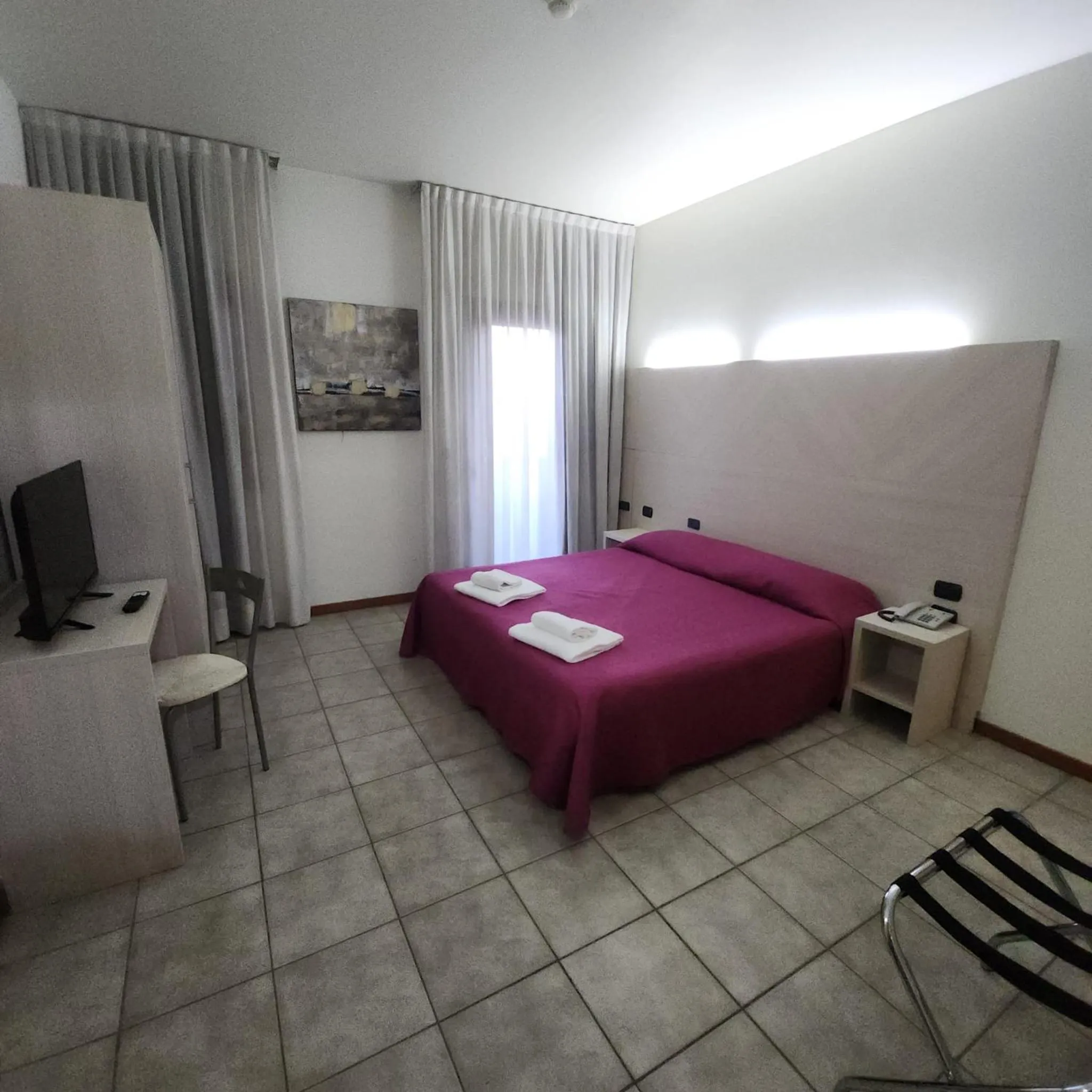 Bed in Ahr Hotel Villa Alighieri