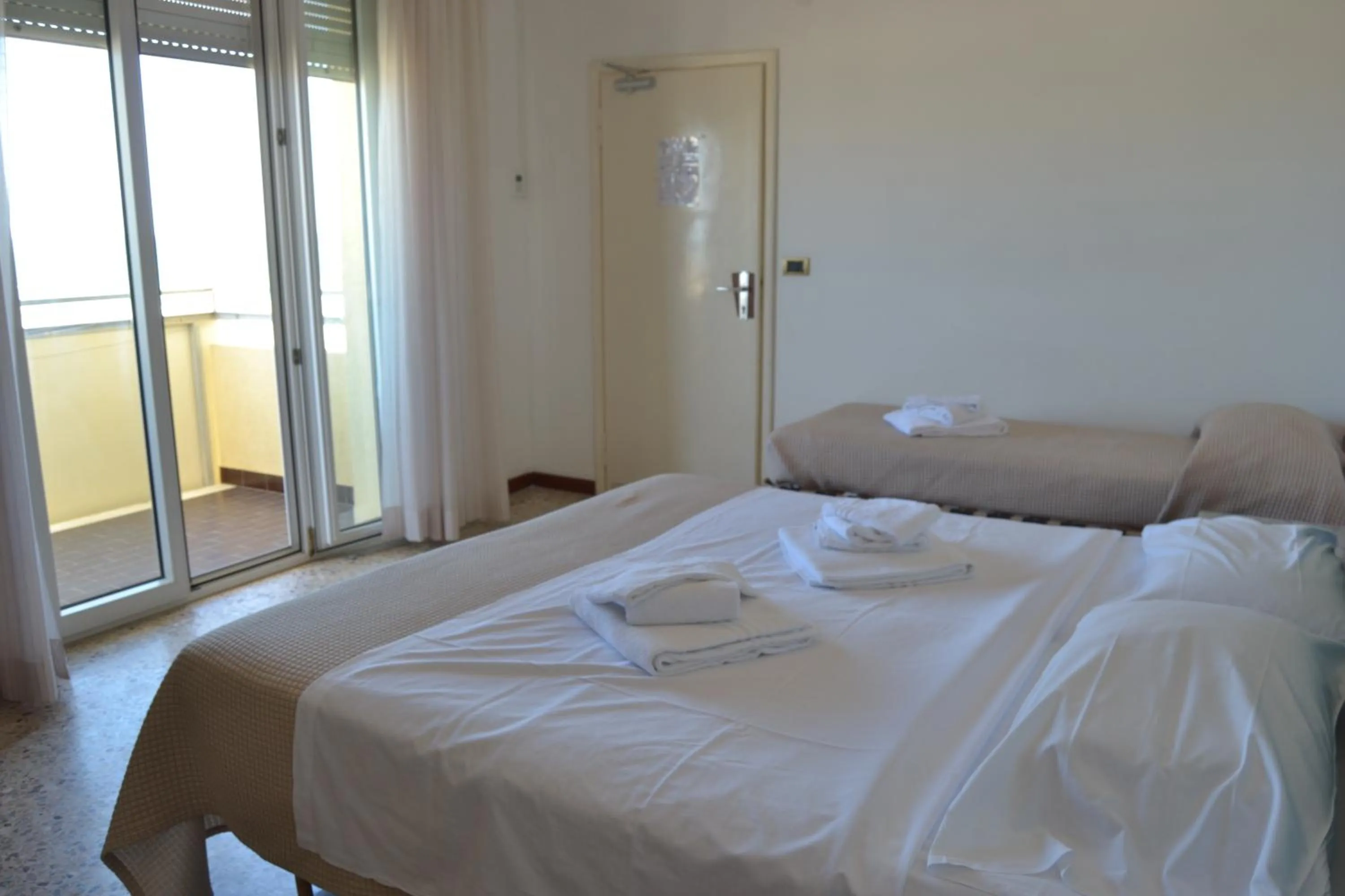 Bedroom, Bed in Hotel Artide