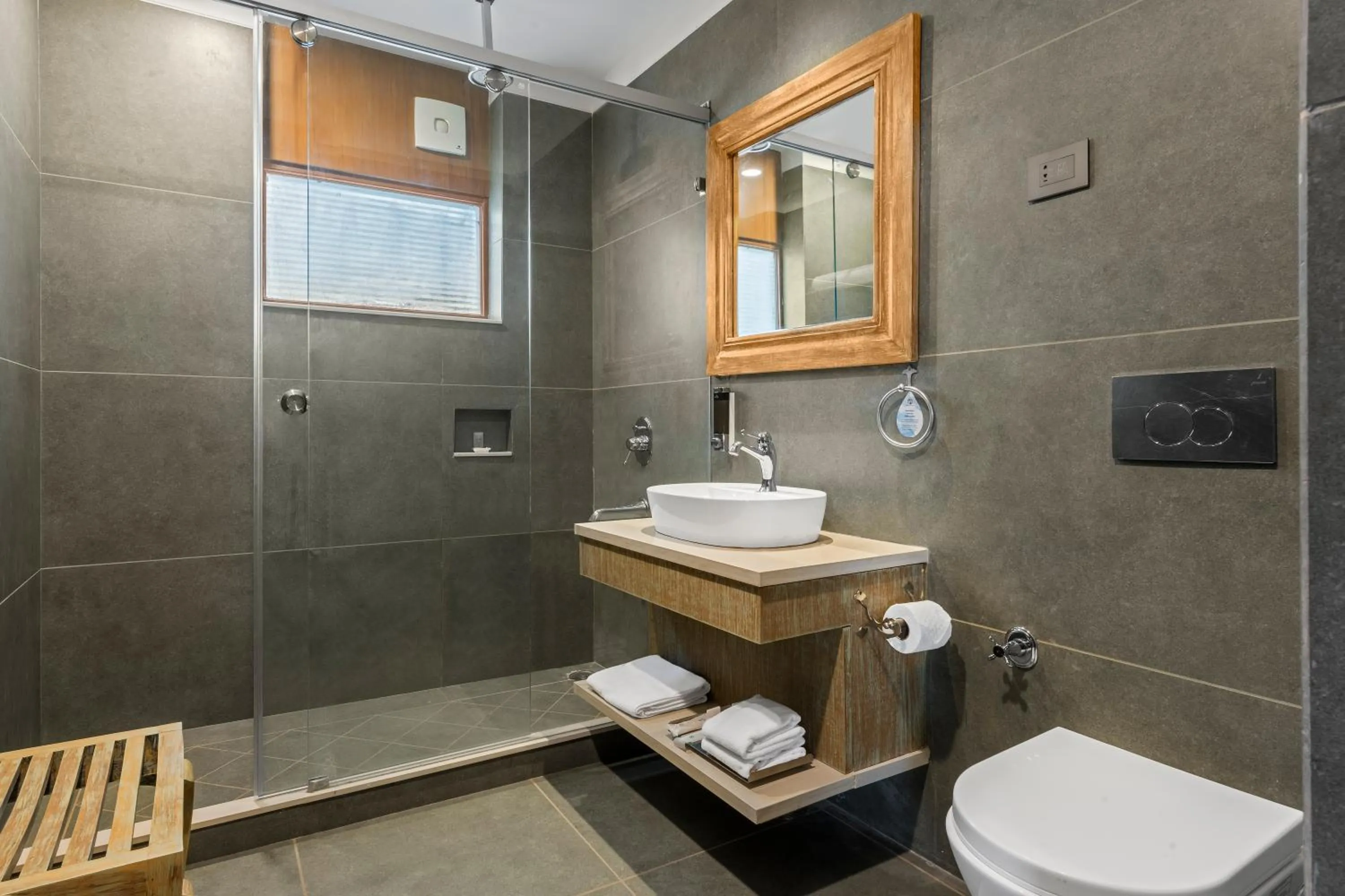 Bathroom in The Fishermen's Lodge by Leisure Hotels