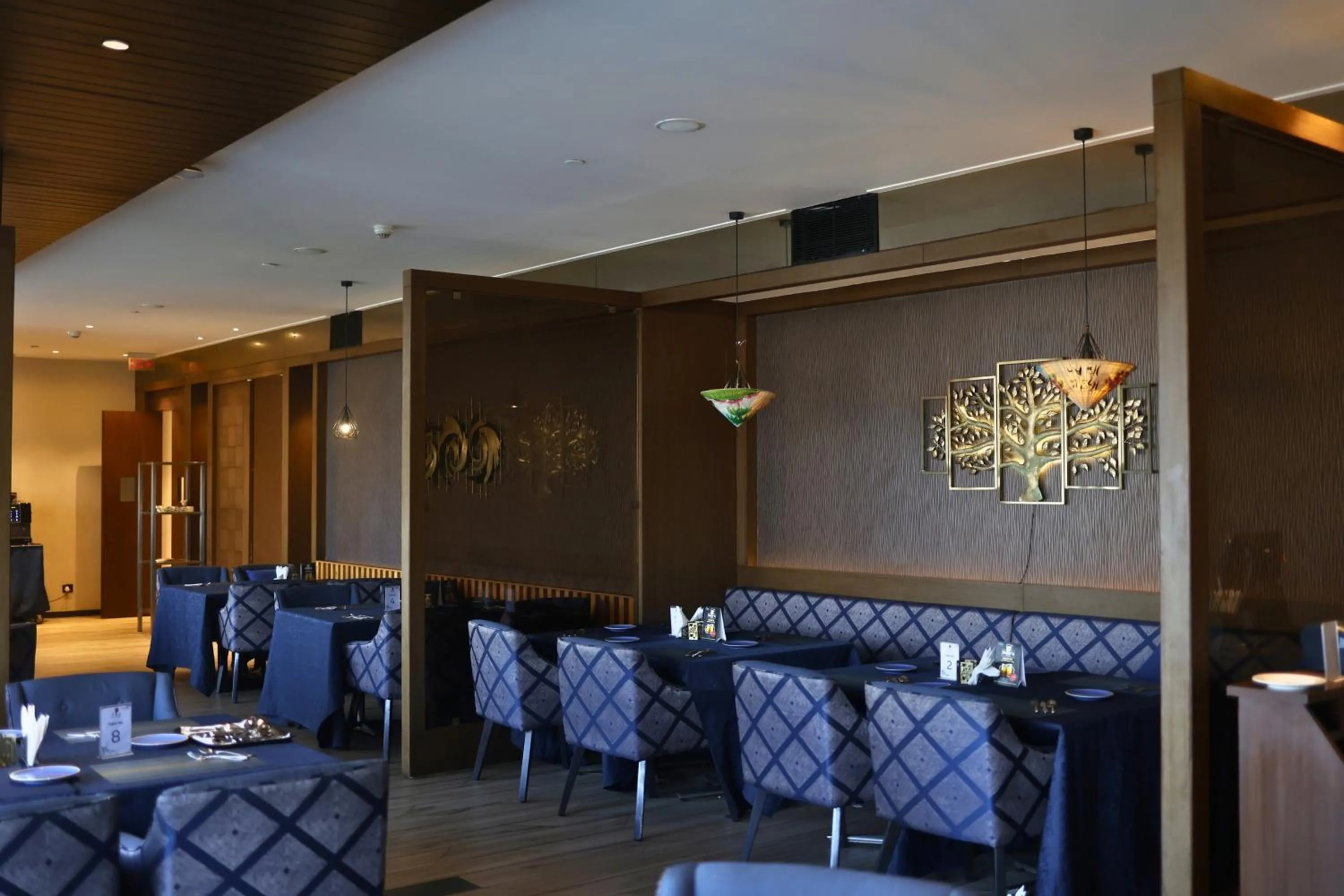 Restaurant/places to eat in Hilton Garden Inn Pune Hinjawadi