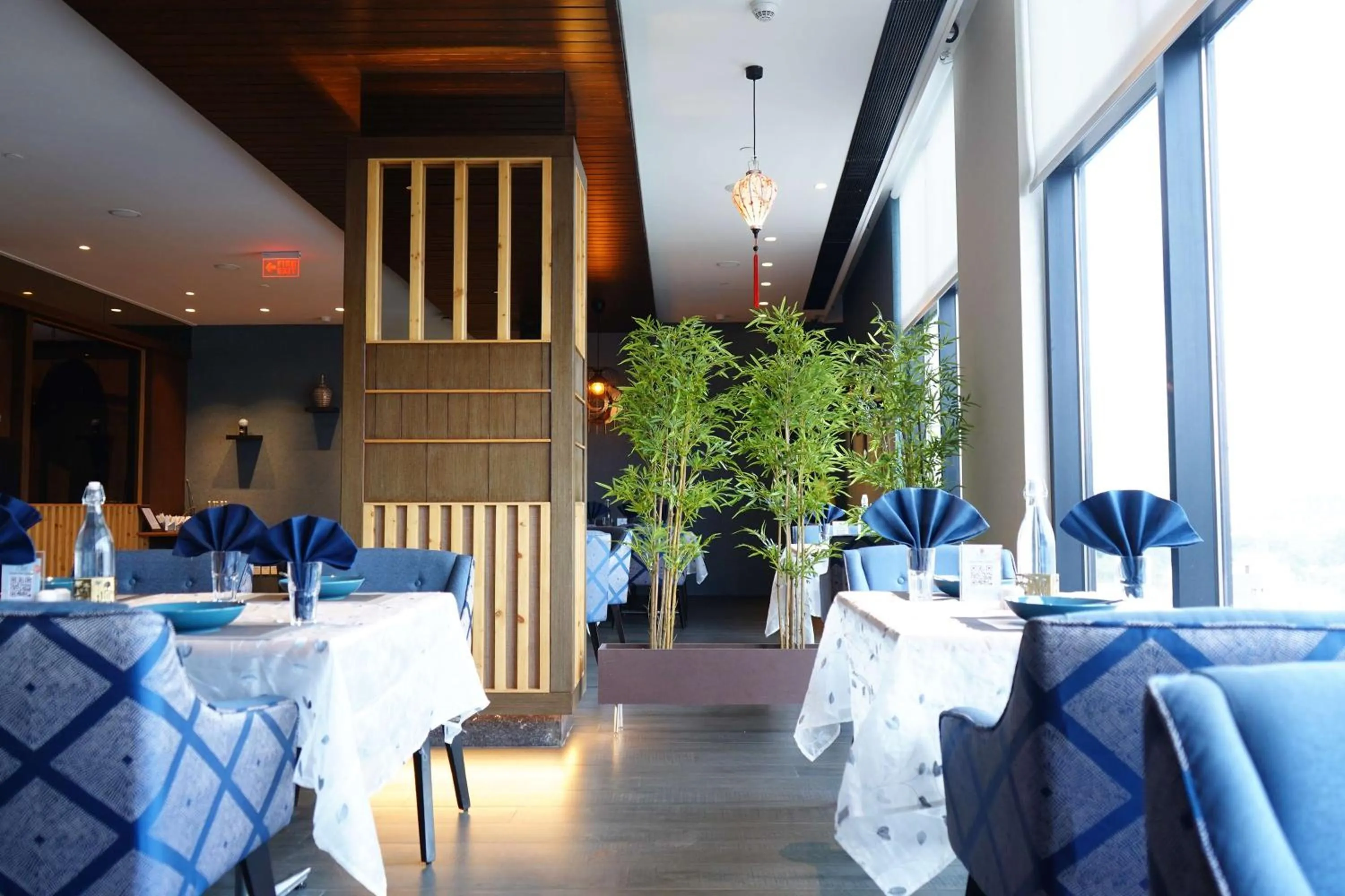 Restaurant/places to eat in Hilton Garden Inn Pune Hinjawadi