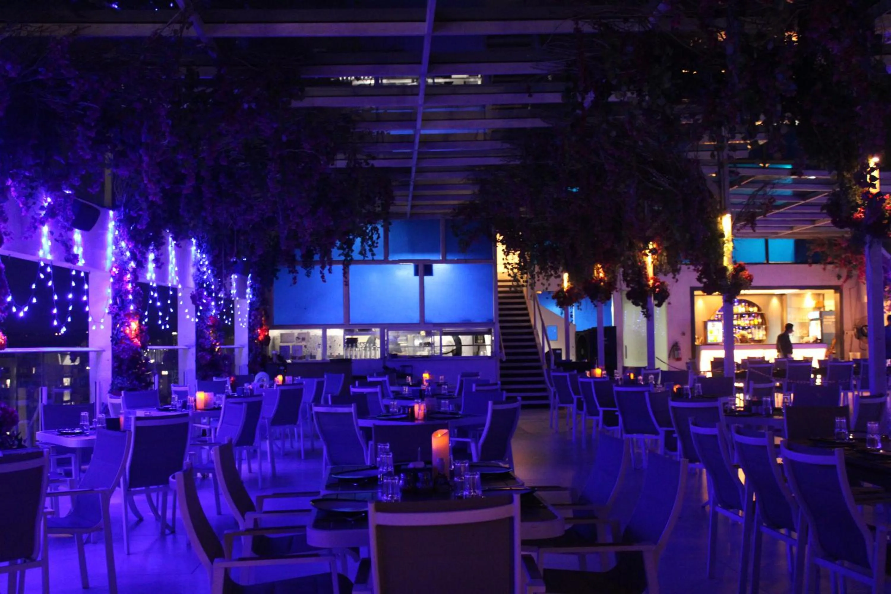 Restaurant/places to eat in Hilton Garden Inn Pune Hinjawadi