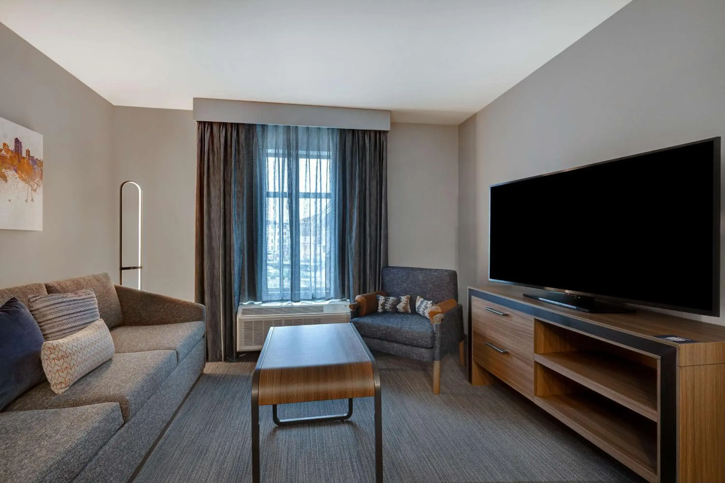 One-Bedroom Queen Suite with Two Queen Beds in Homewood Suites By Hilton Oak Creek Milwaukee One-Bedroom Queen Suite with Two Queen Beds in Homewood Suites By Hilton Oak Creek Milwaukee