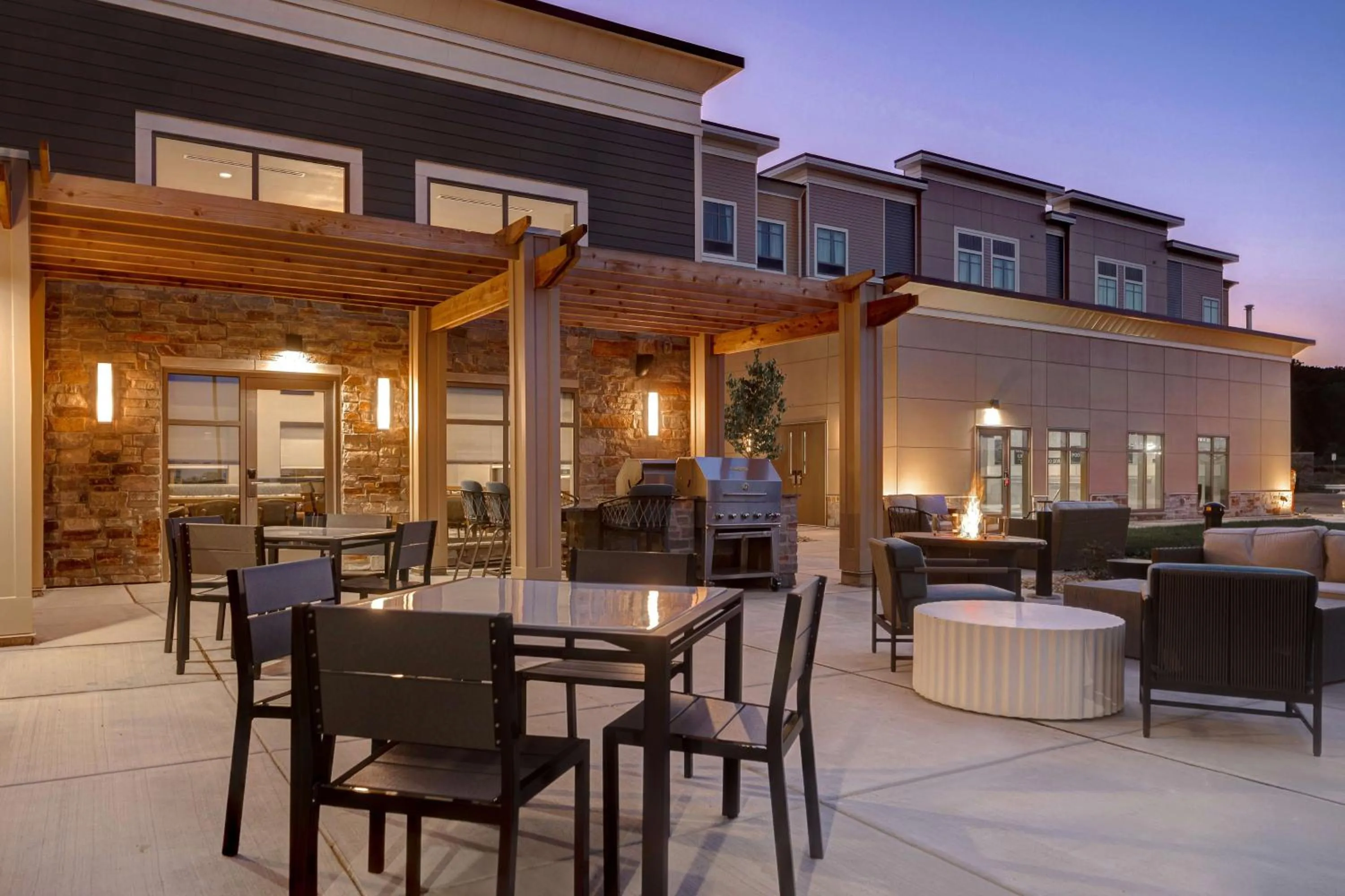 Patio in Homewood Suites By Hilton Oak Creek Milwaukee