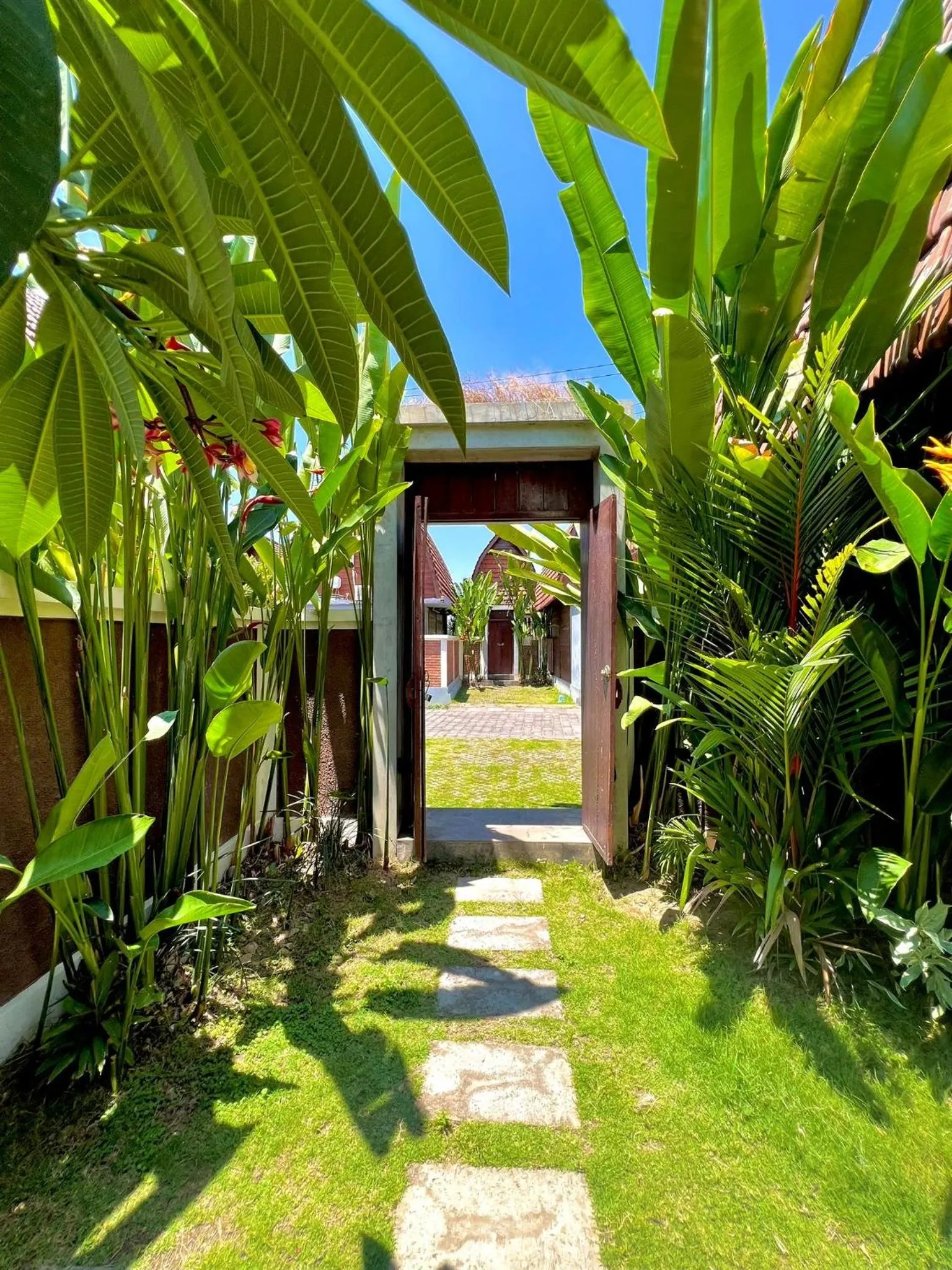 Bhumi Lovina Residence & Villa