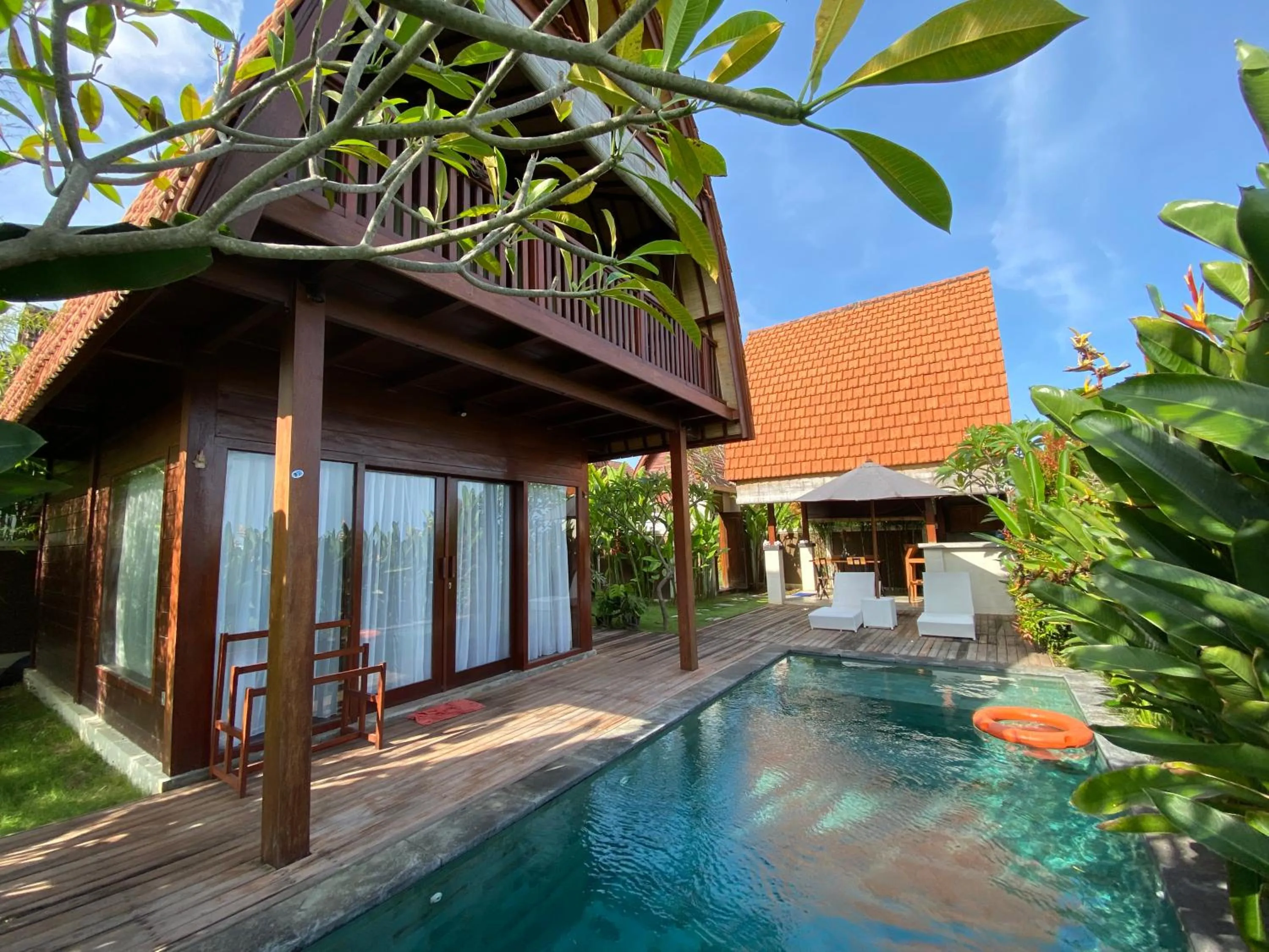 Bhumi Lovina Residence & Villa