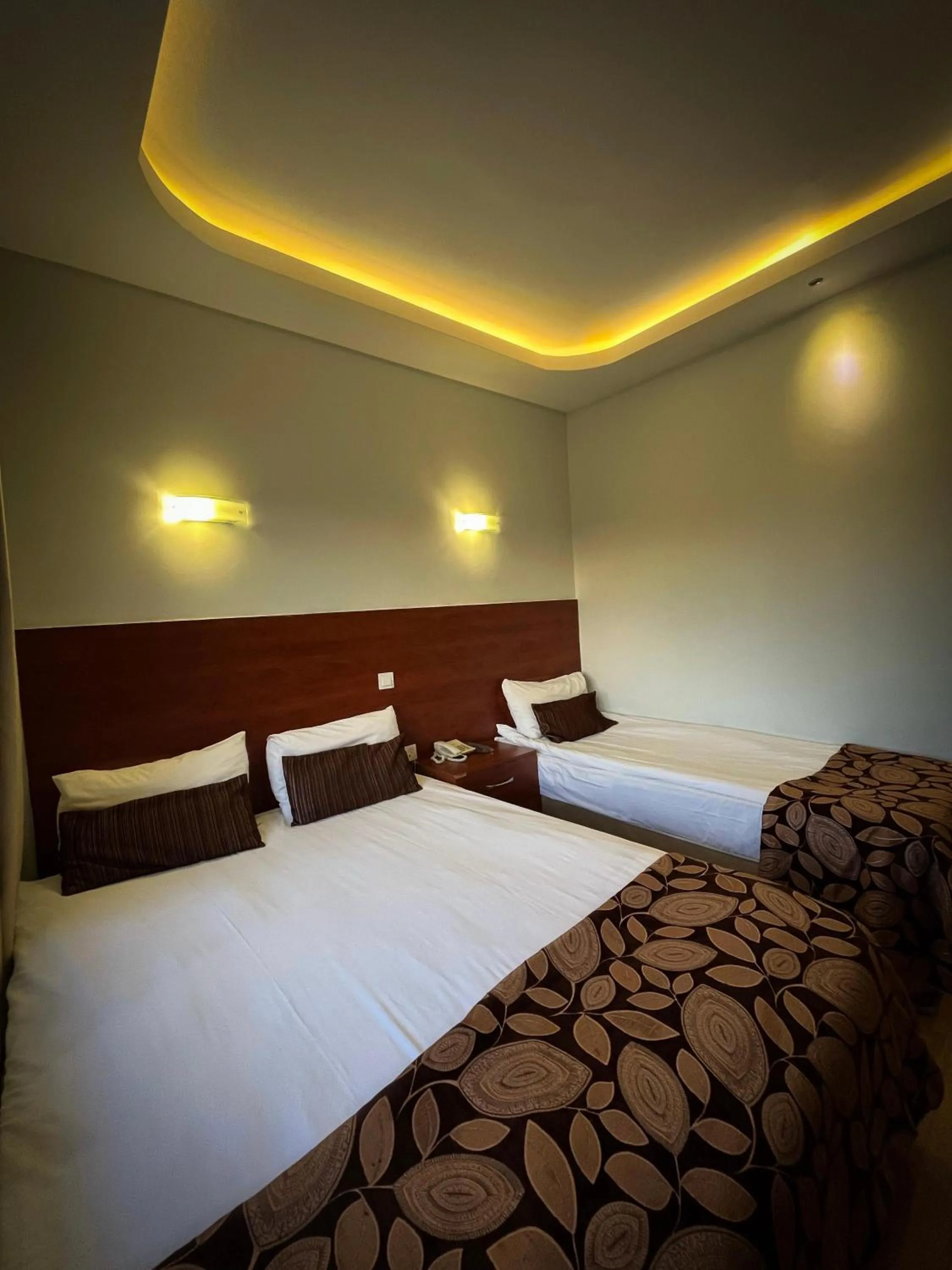 Photo of the whole room, Bed in Ankara Santral Otel