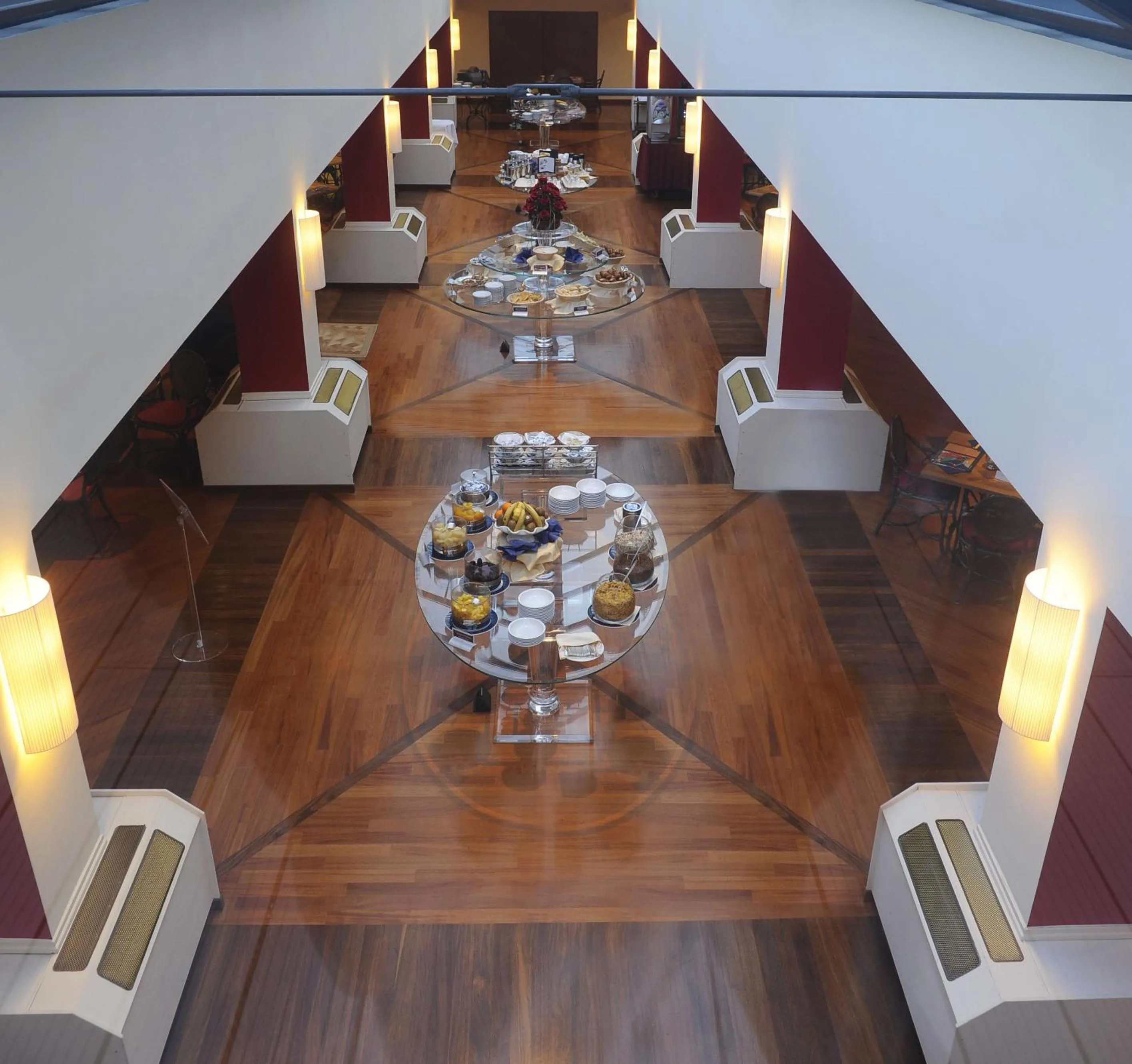 Restaurant/places to eat in Tower Genova Airport - Hotel & Conference Center