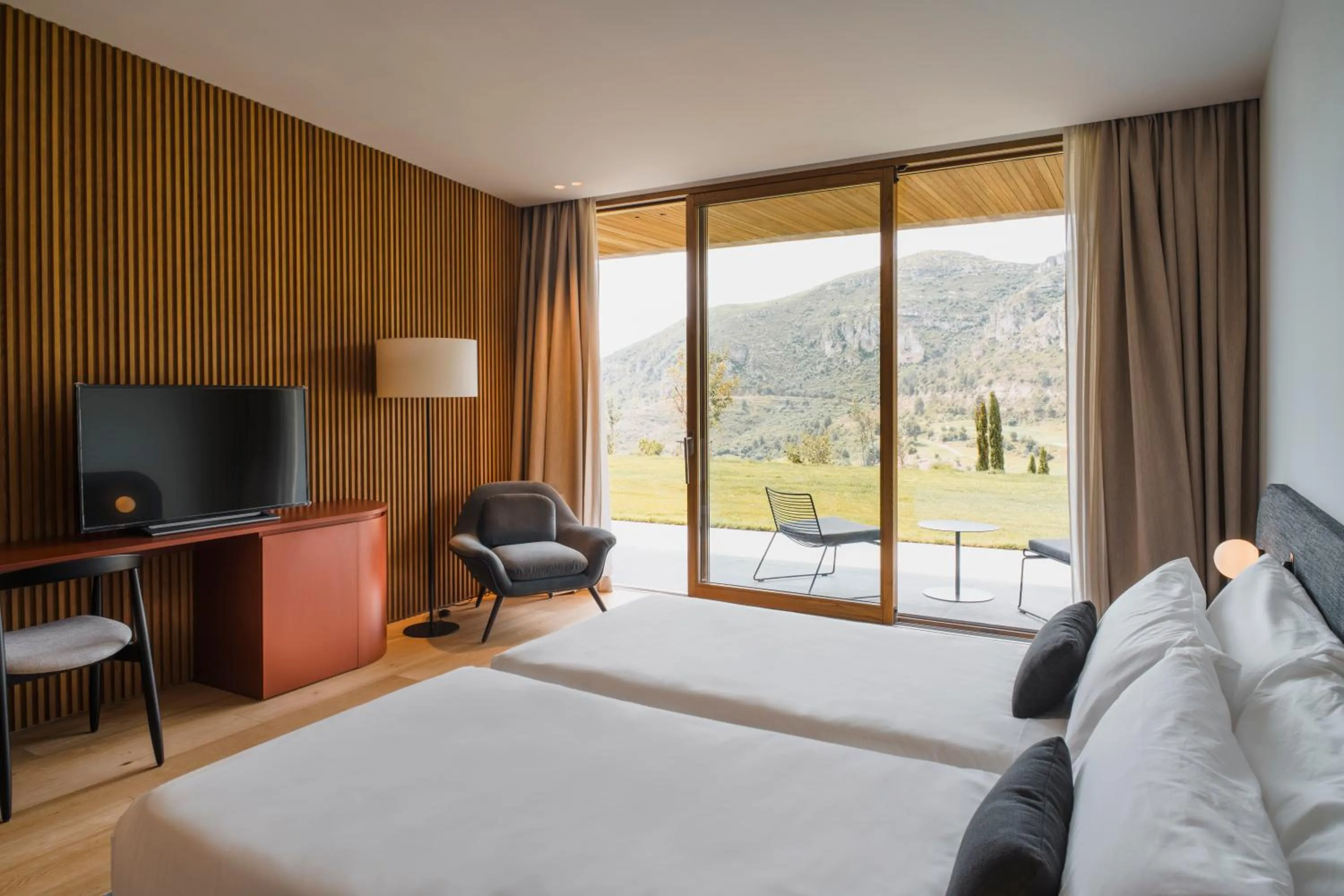 Bed in La Galiana Golf Resort - Adults Only