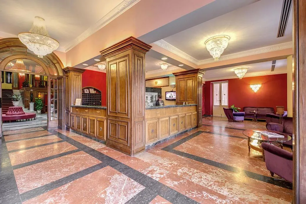 Lobby or reception in Grand Hotel Villa Politi