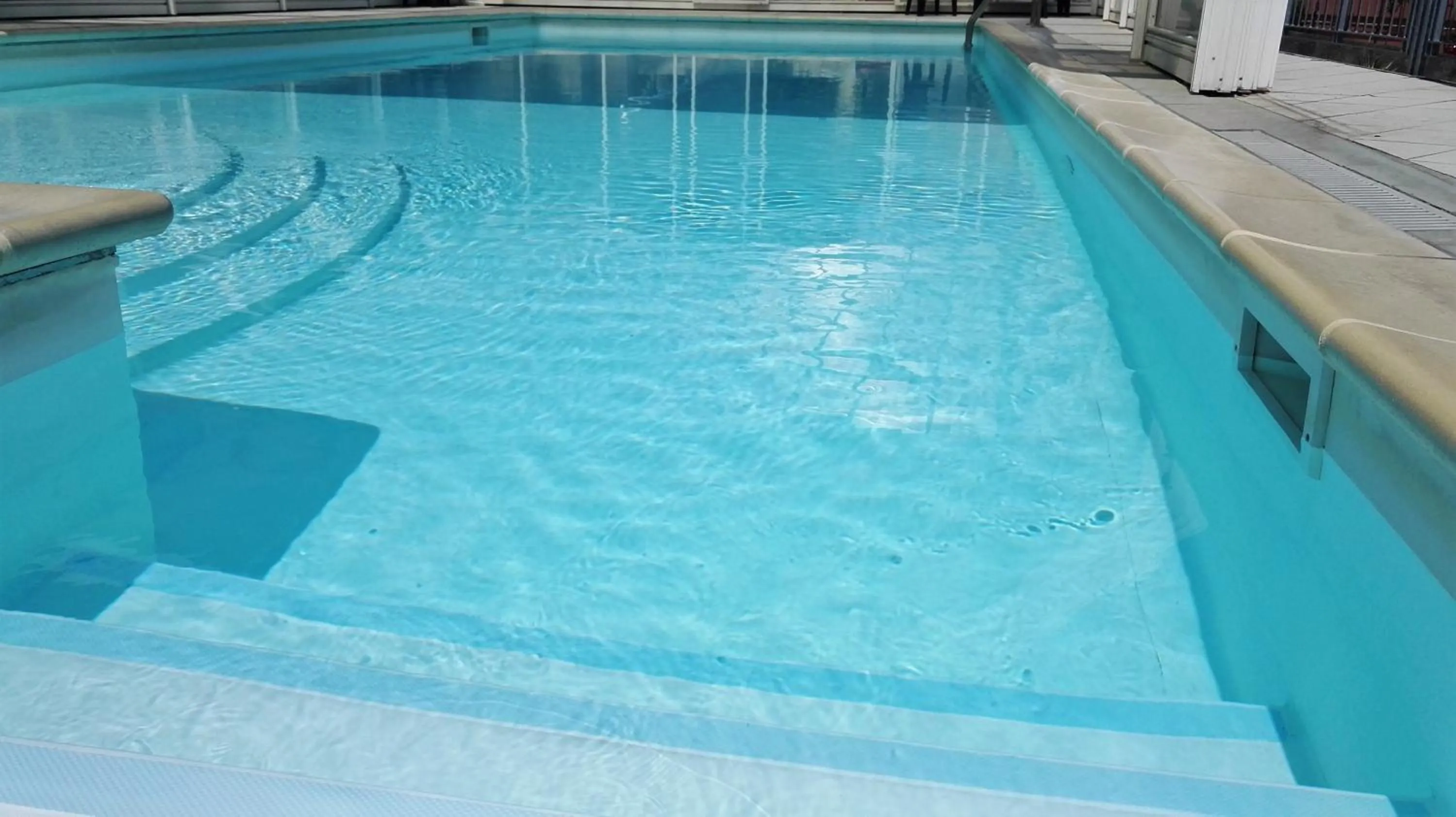 Swimming pool in Hotel Astoria