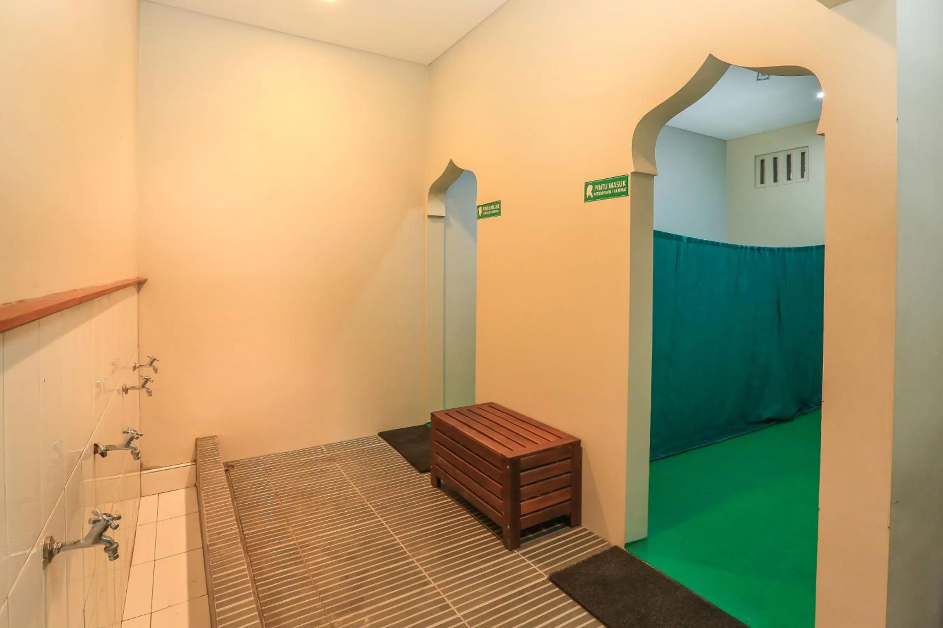 Property building in Damar Toba