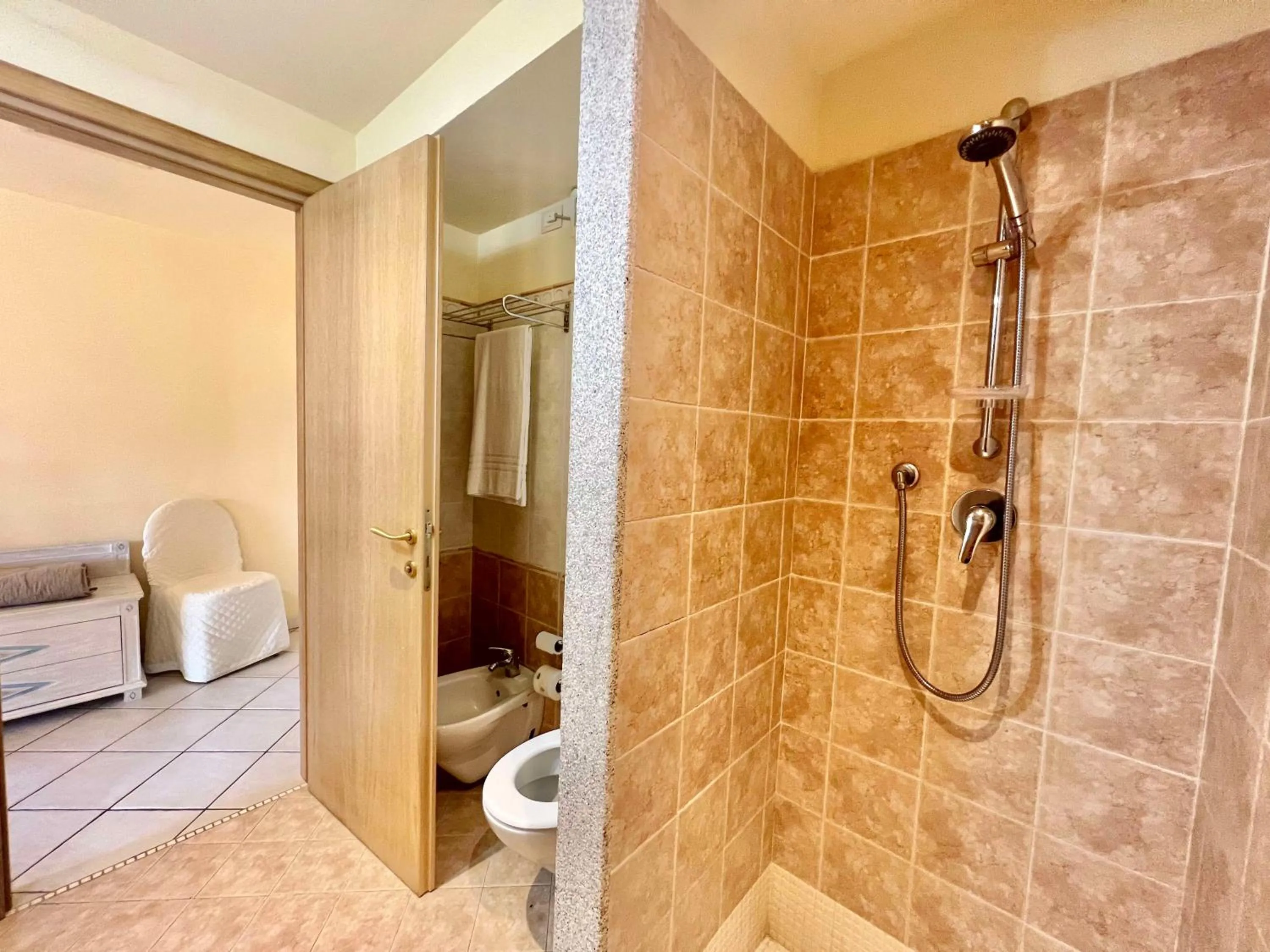 Bathroom in Hotel Sa Pedra