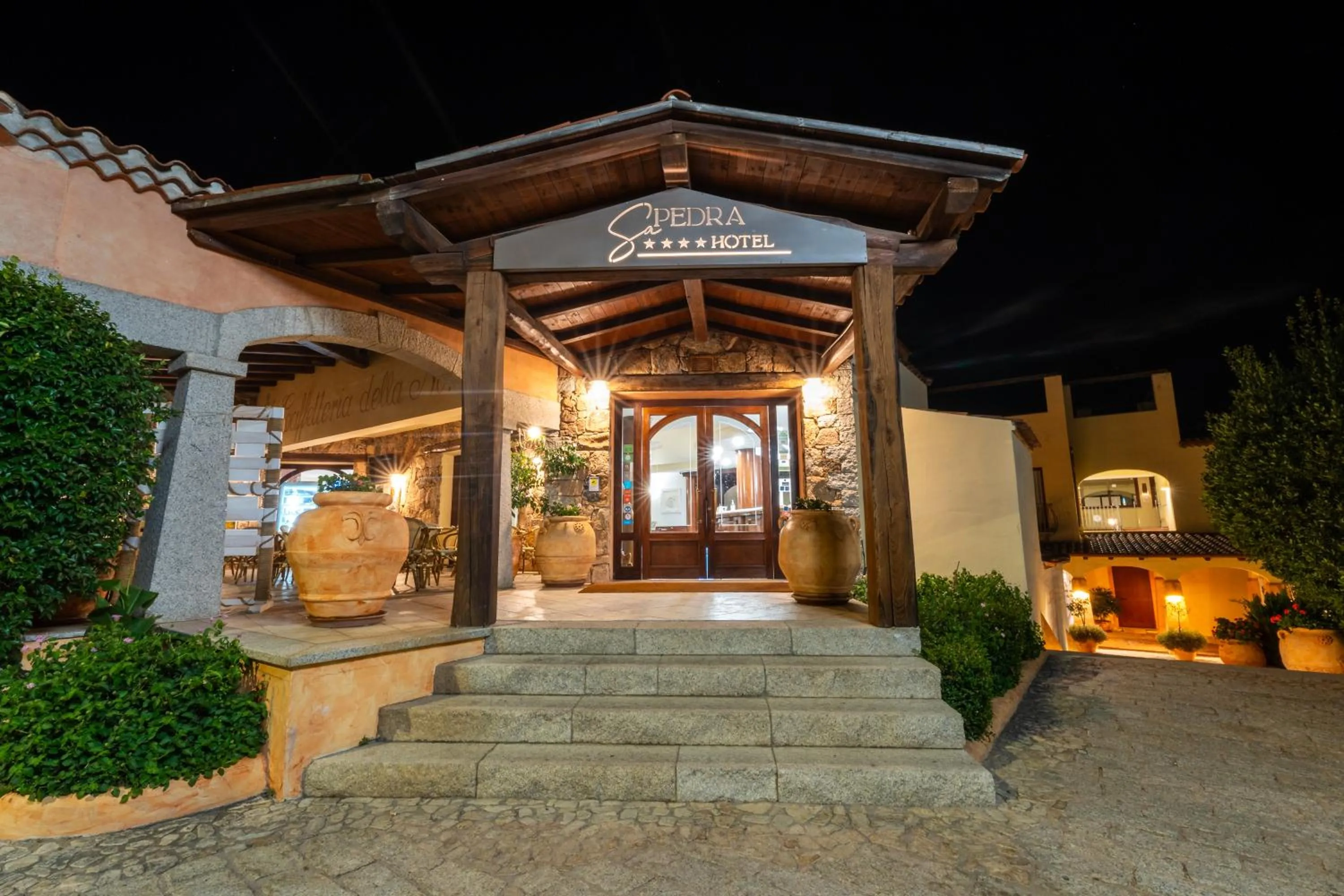 Facade/entrance in Hotel Sa Pedra