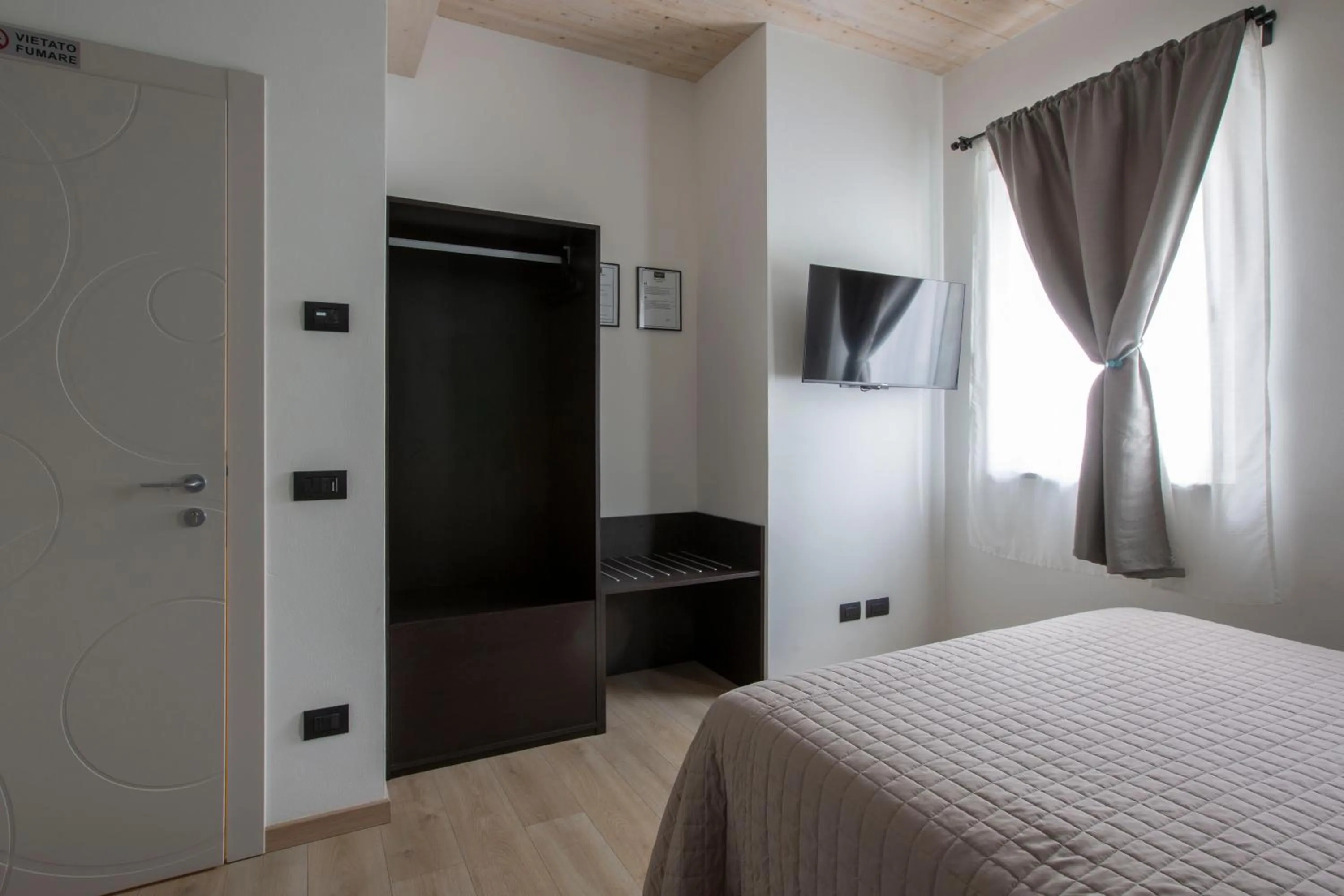 Photo of the whole room, Bed in Il B&B di PIAZZA MOTTA