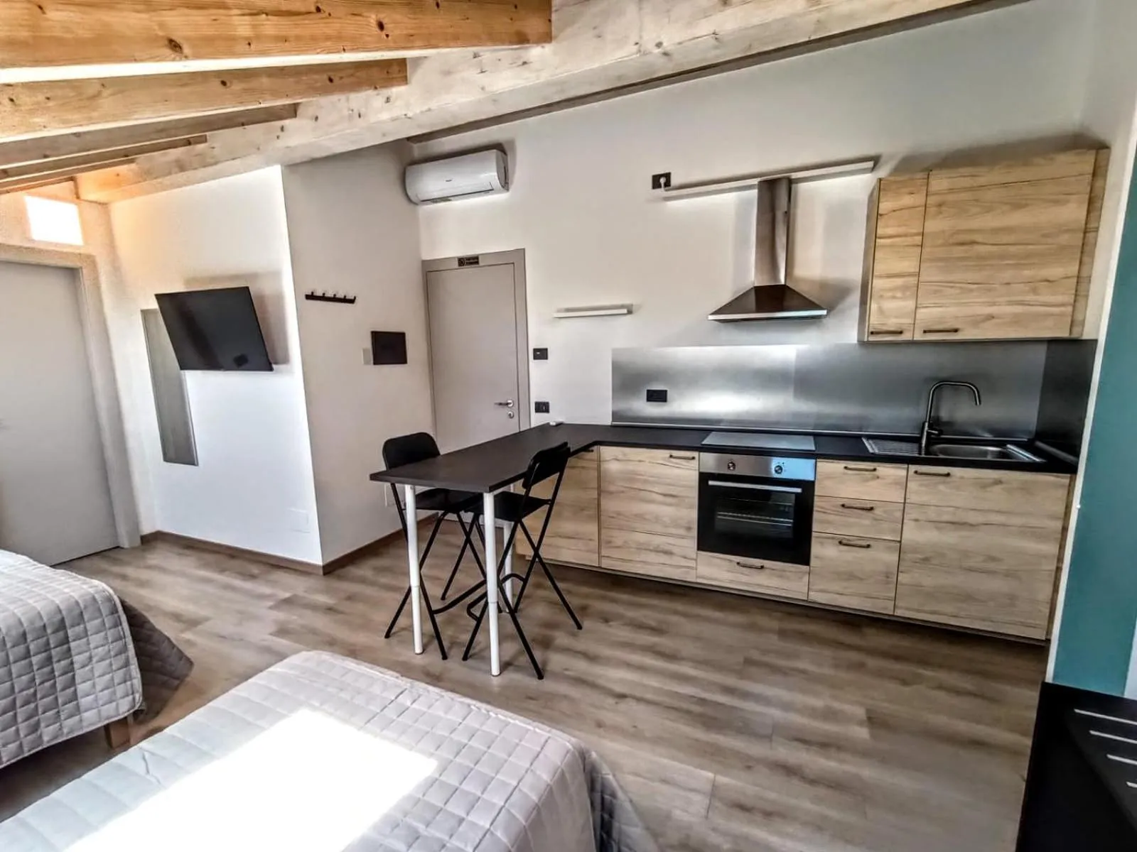 Kitchen or kitchenette in Il B&B di PIAZZA MOTTA