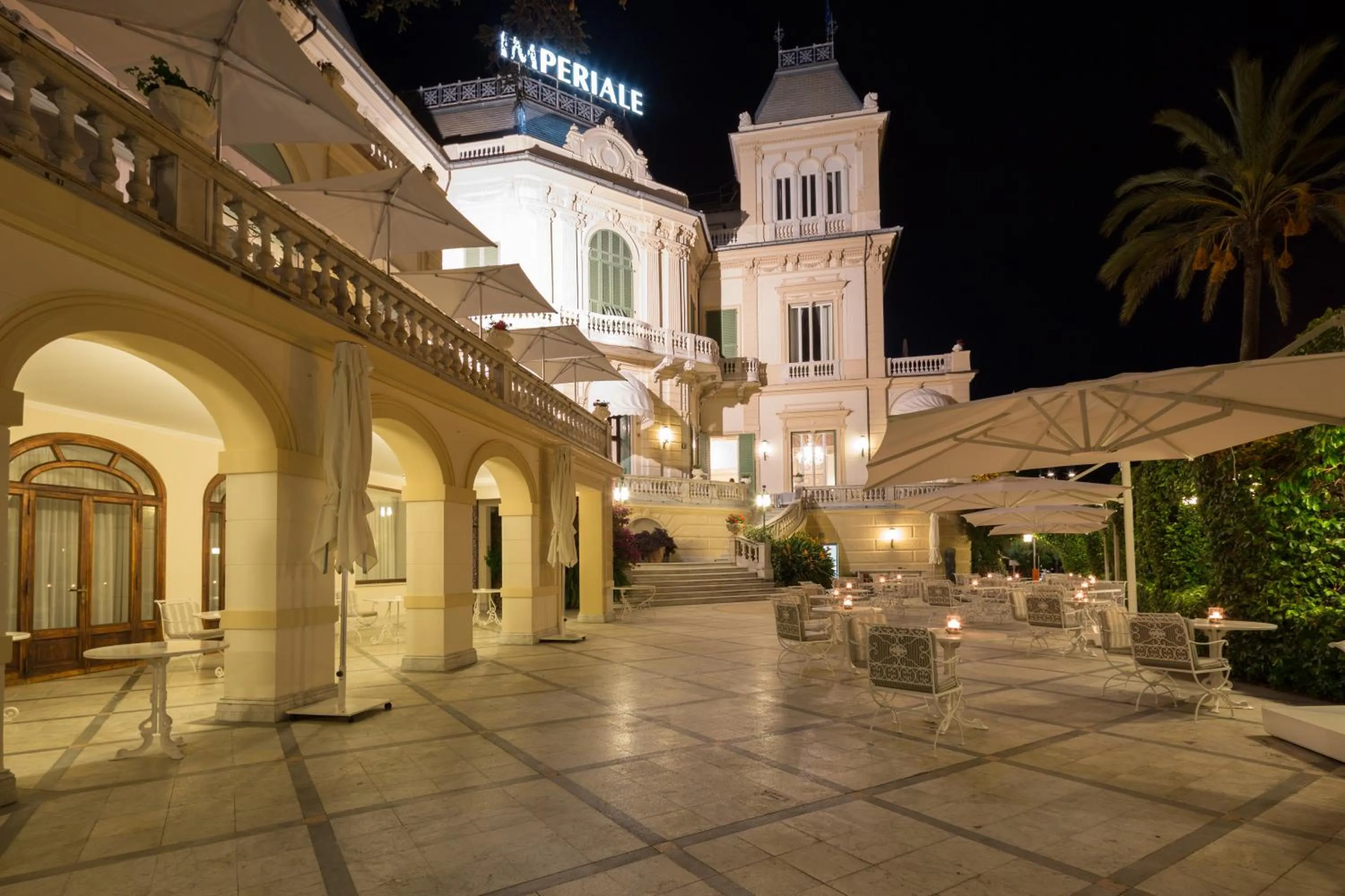Facade/entrance in Imperiale Palace Hotel