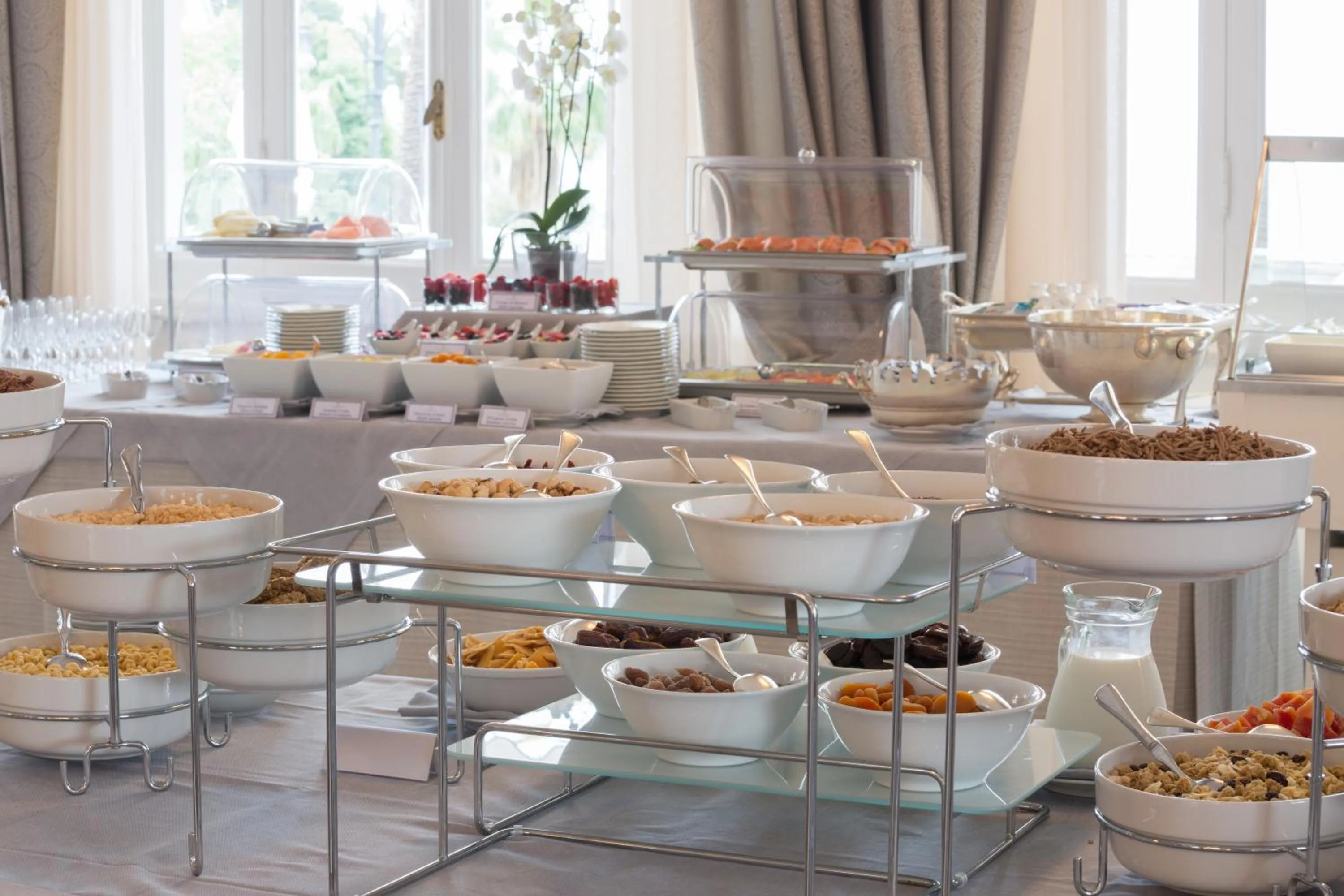 Continental breakfast in Imperiale Palace Hotel