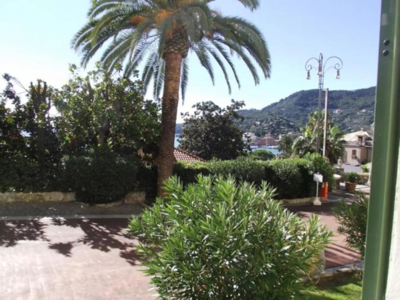 Street view in Imperiale Palace Hotel