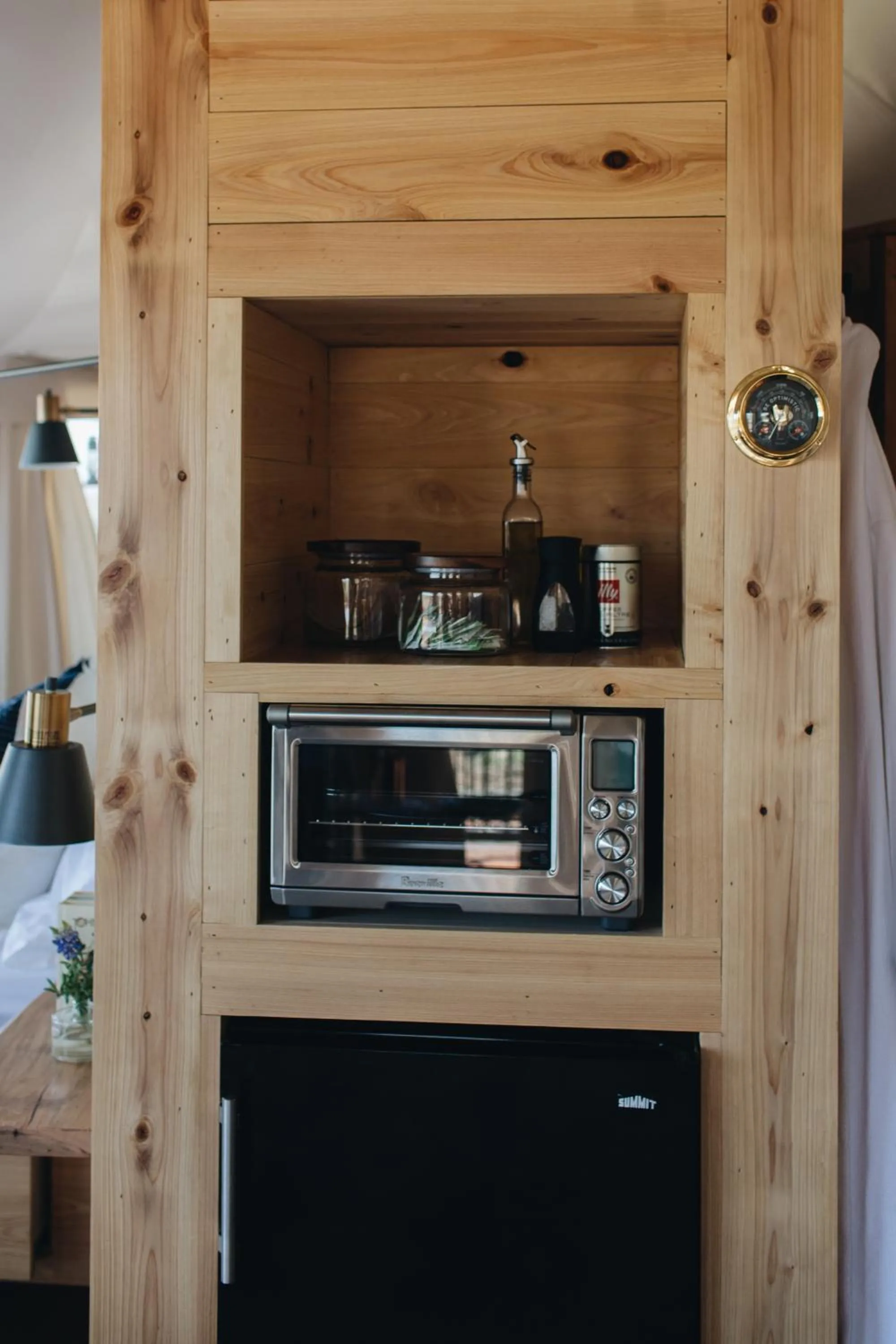 Kitchen or kitchenette in Walden Retreats Hill Country
