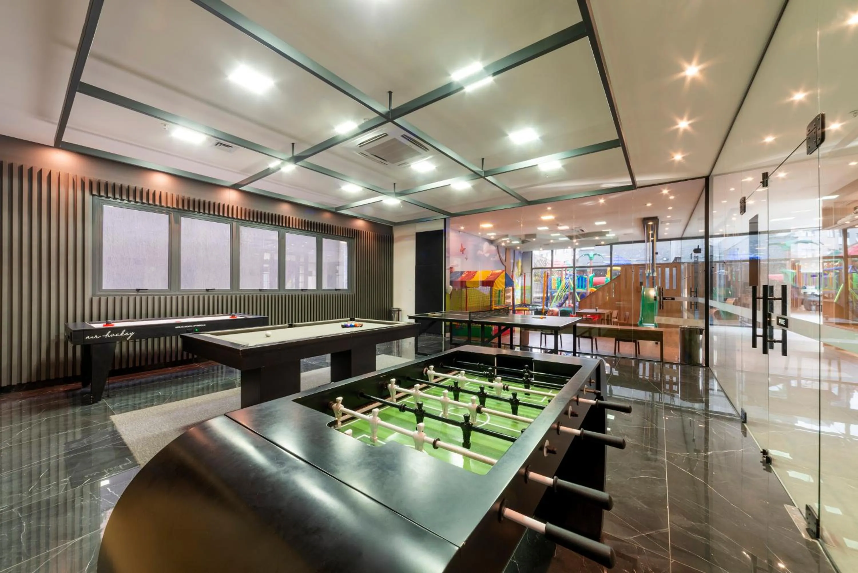 Game Room in Laghetto Canela