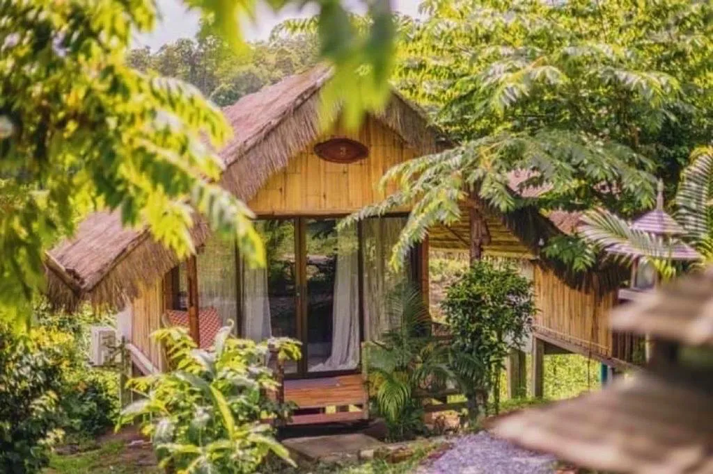 Bungalow in 3 Pok Maewang jinxiang Gold elephant park