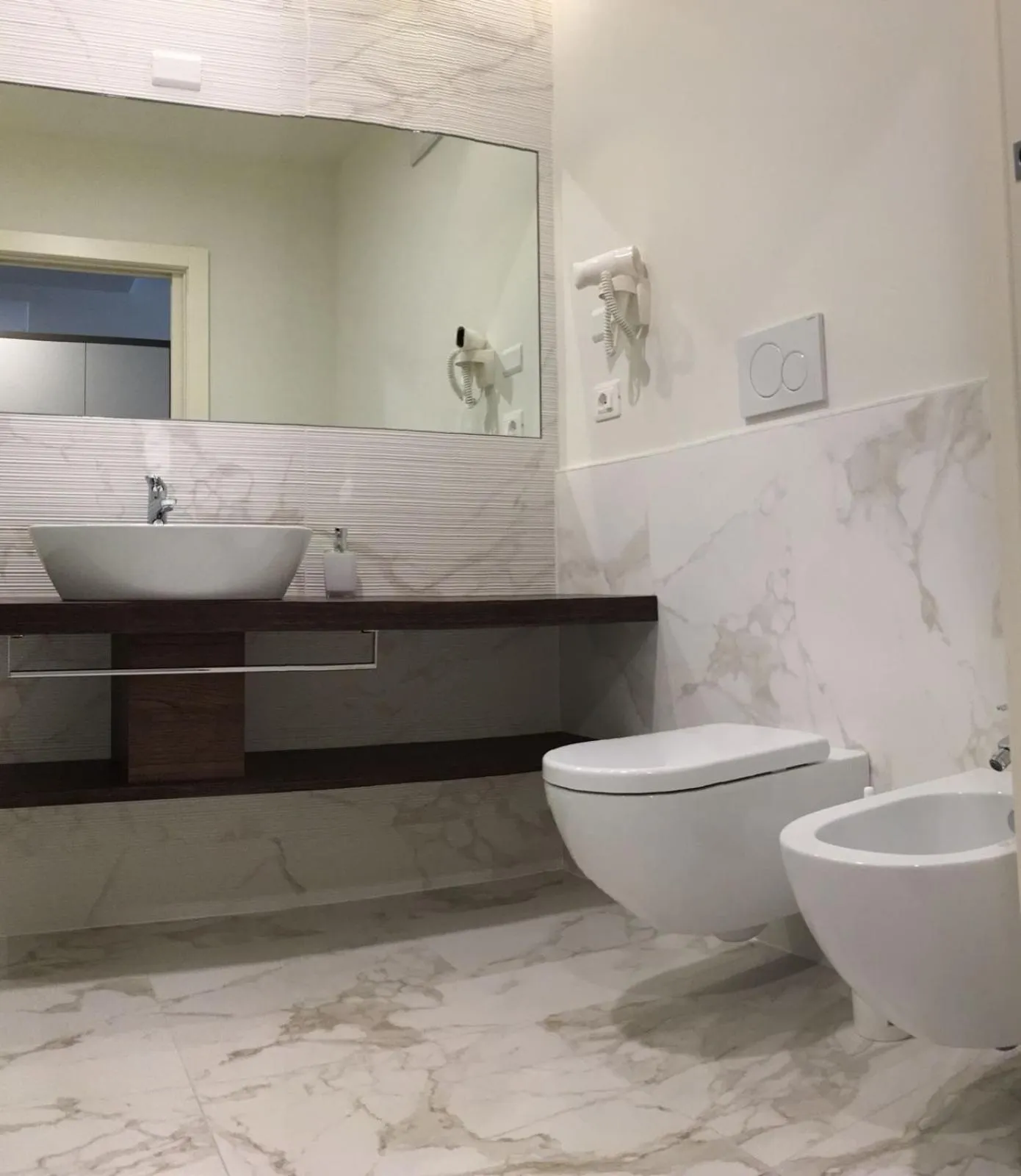 Bathroom in Hotel Gardesana