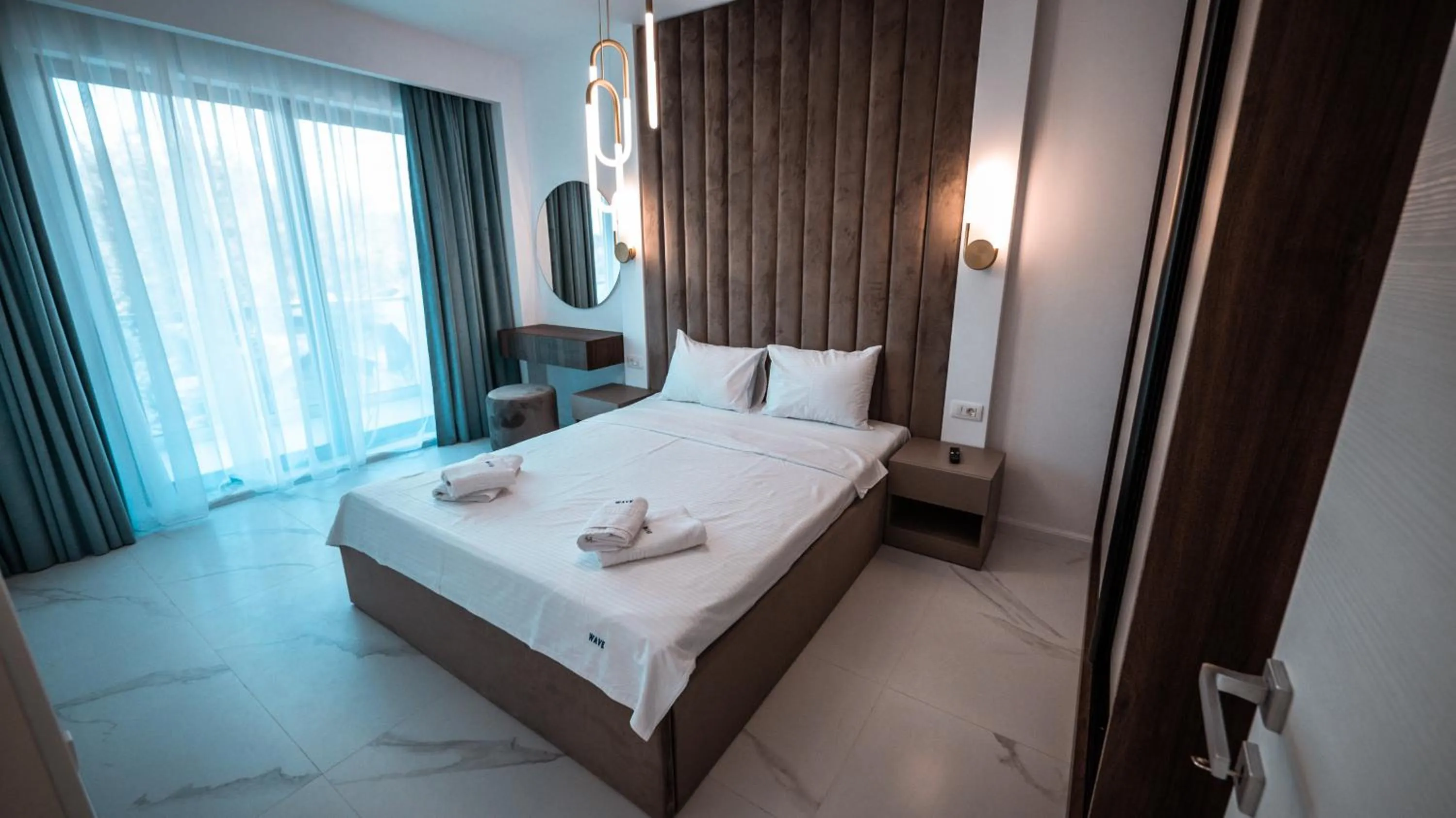 Bedroom, Bed in WAVE 4 Apartments Mamaia Nord