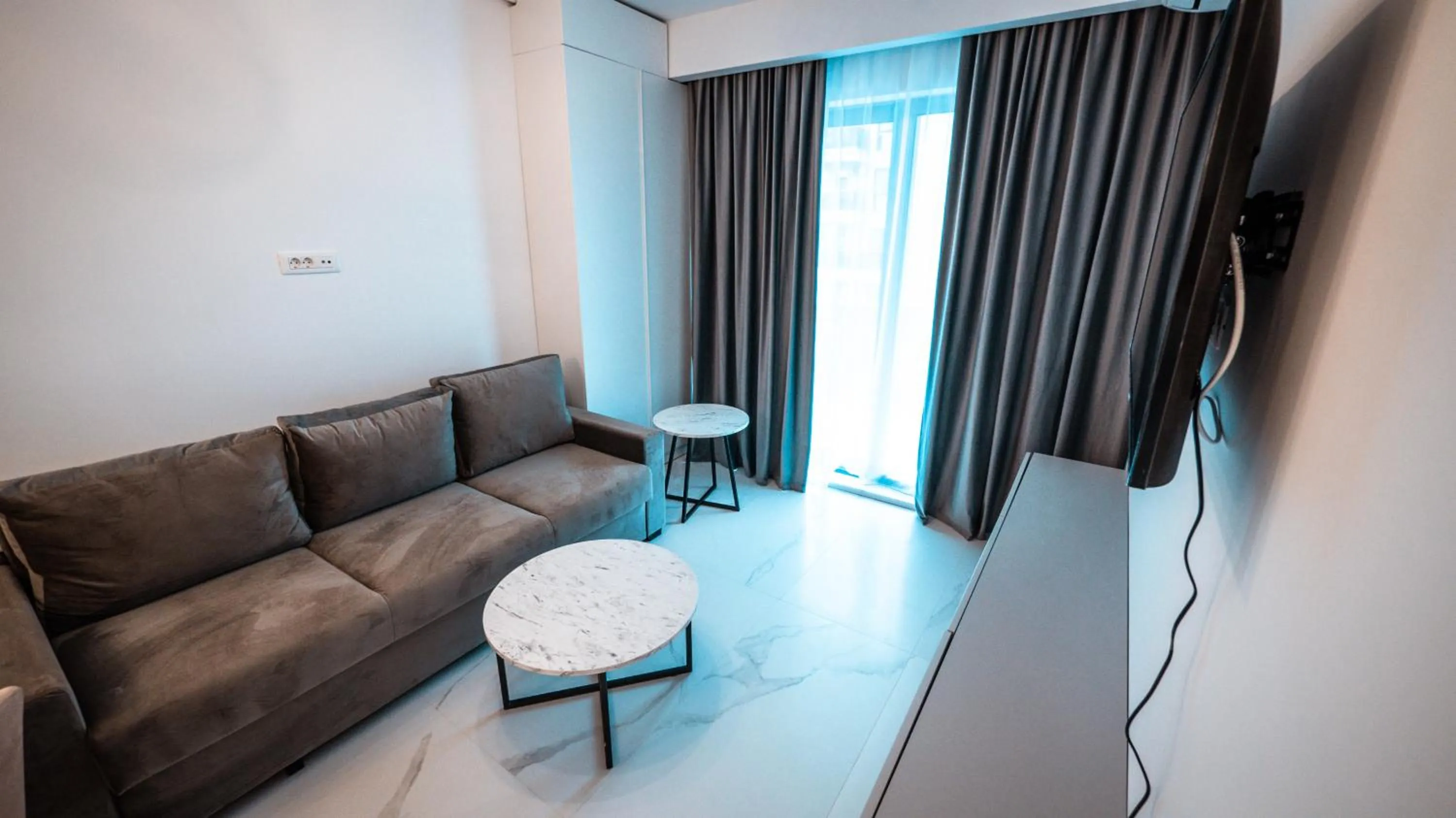 Living room in WAVE 4 Apartments Mamaia Nord