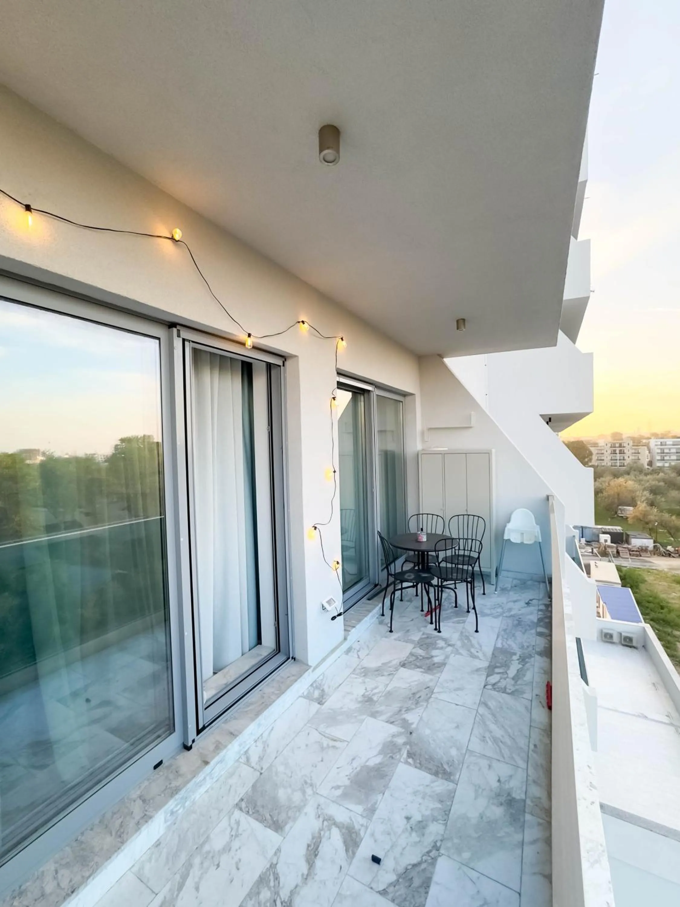 Balcony/Terrace in WAVE 4 Apartments Mamaia Nord