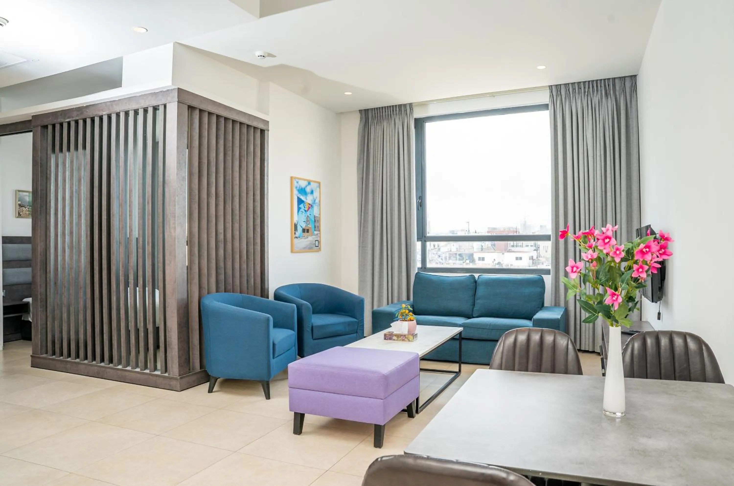 Living room in Liv Weibdeh Hotel Suites