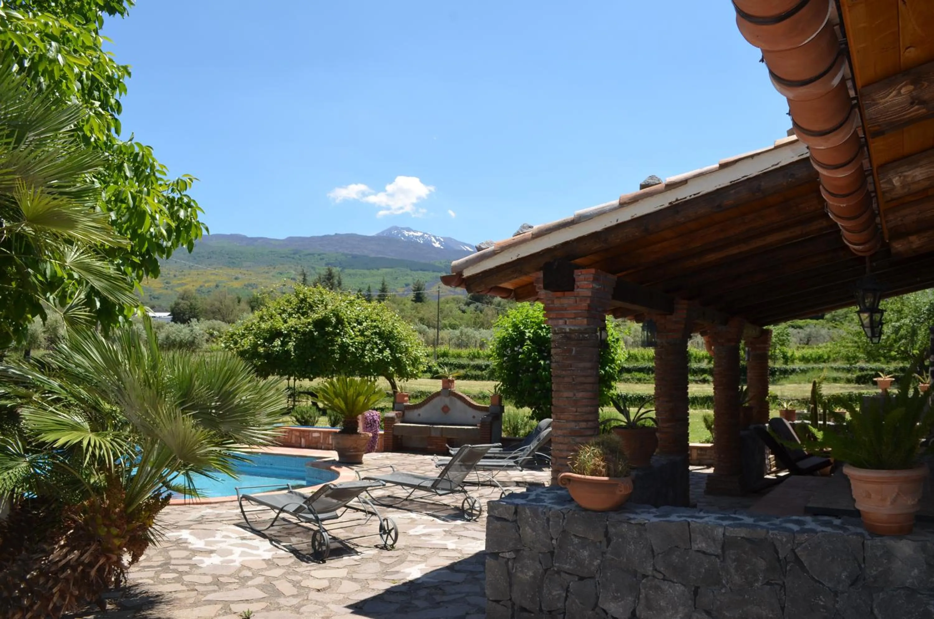 Garden view in Villa VEDA