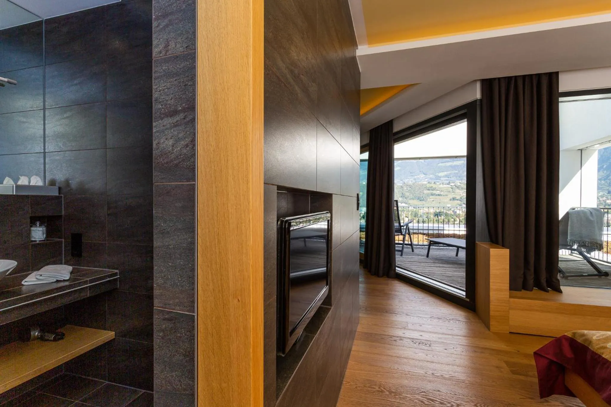 Photo of the whole room, Bed in Bio & Wellnesshotel Pazeider - Healing Garden above Meran