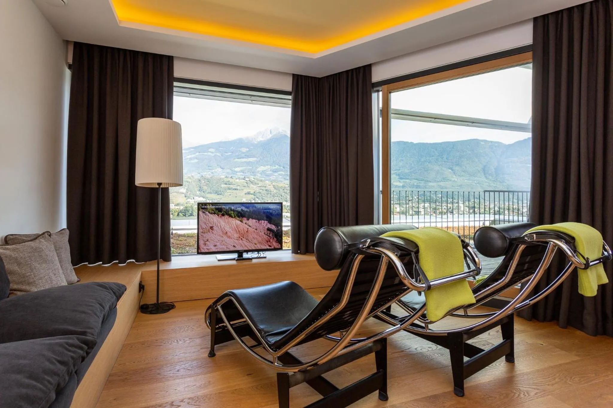Living room in Bio & Wellnesshotel Pazeider - Healing Garden above Meran