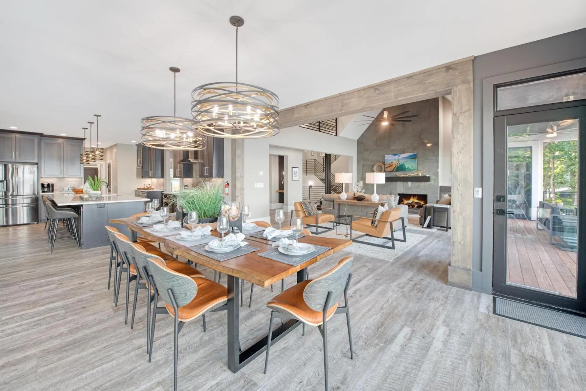 Sterling on Strawpocket