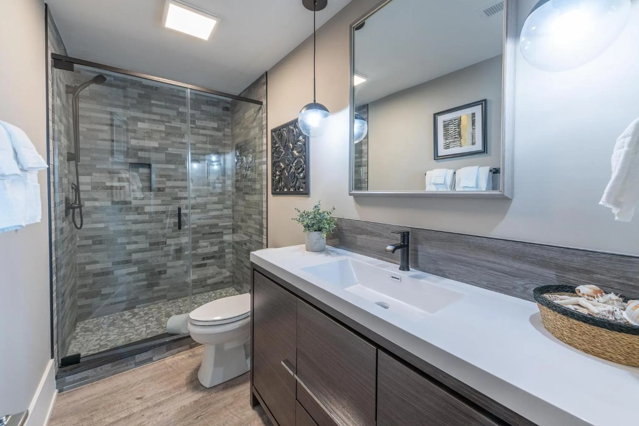 Sterling on Strawpocket