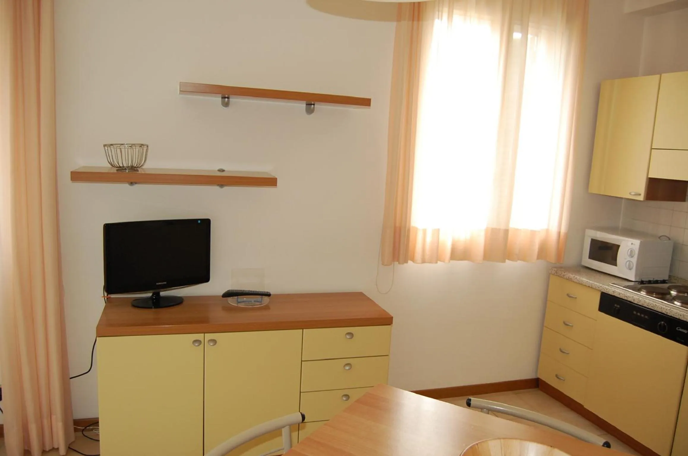 Dining area in Riviera Residence