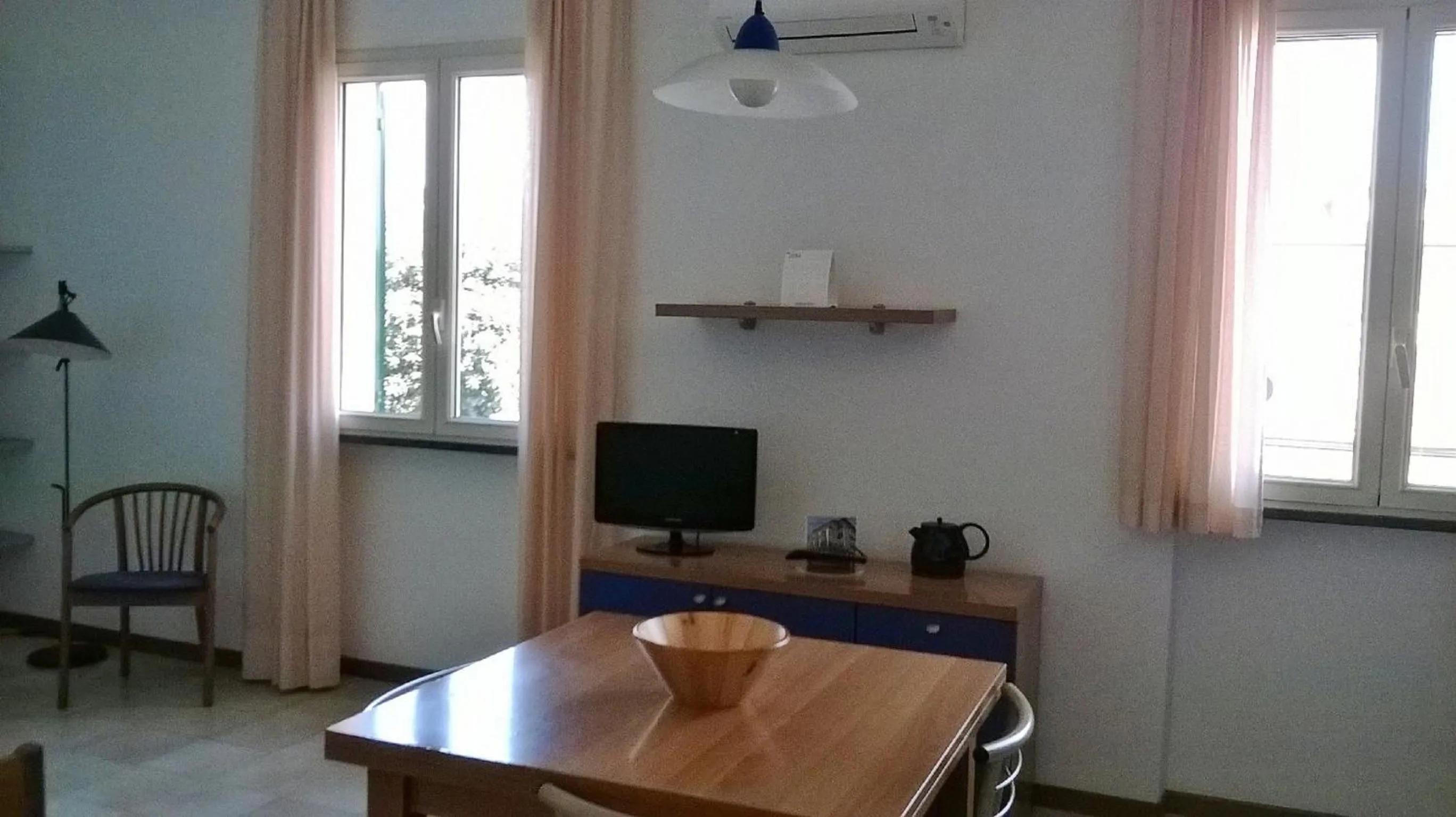 Dining area in Riviera Residence