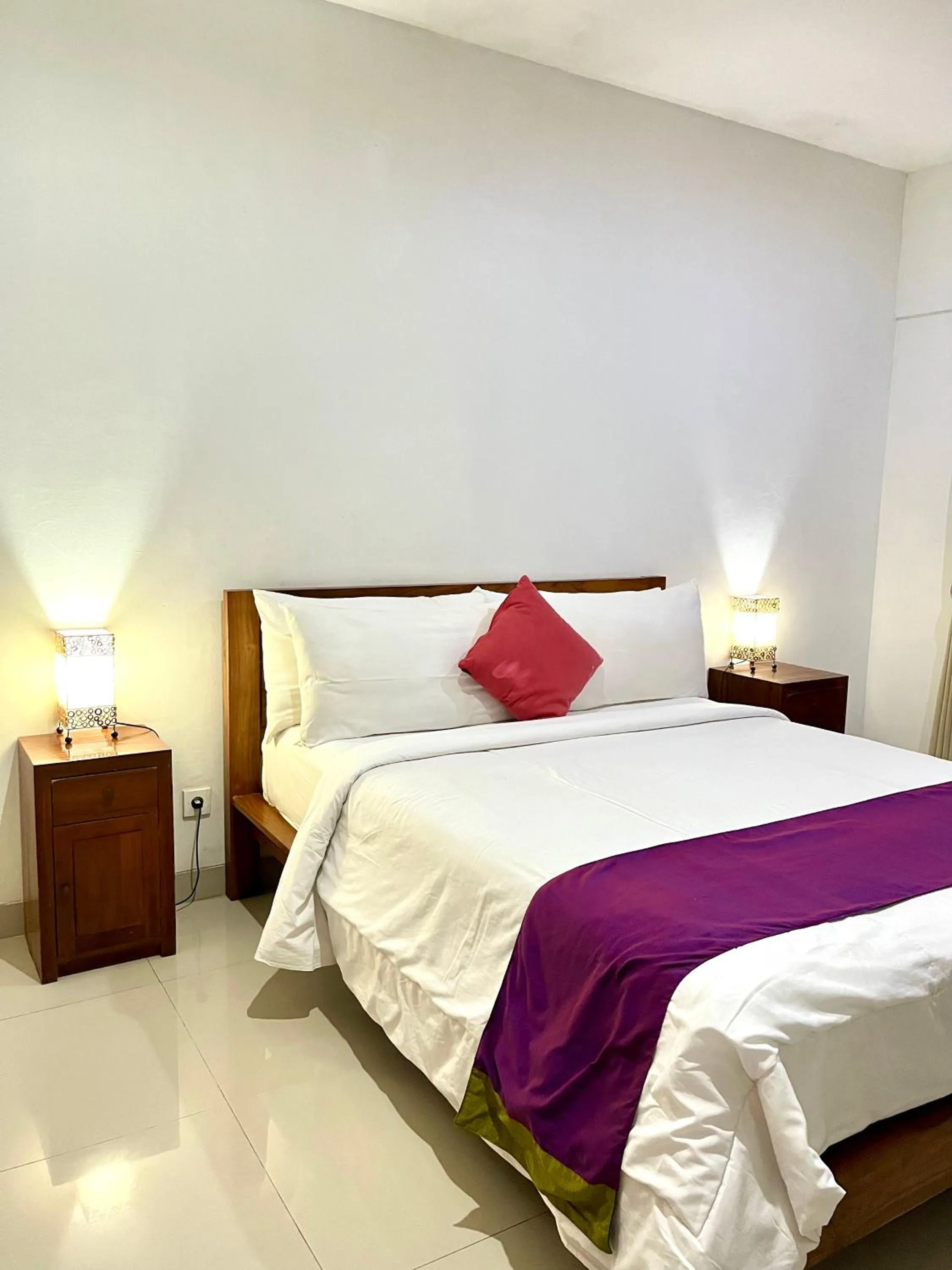 Bed in Pererenan nengah guest house canggu