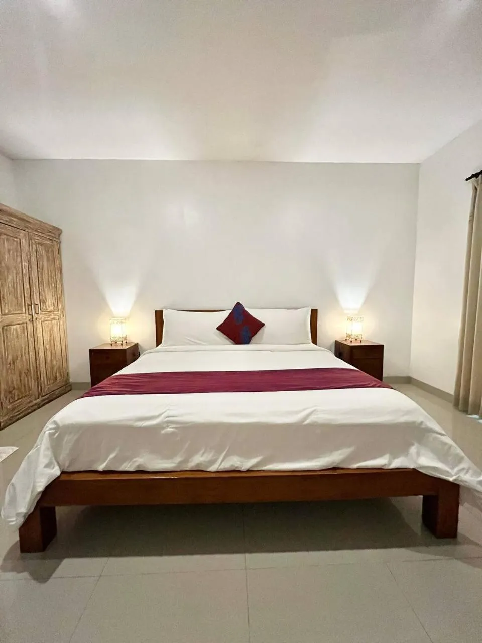 Bed in Pererenan nengah guest house canggu