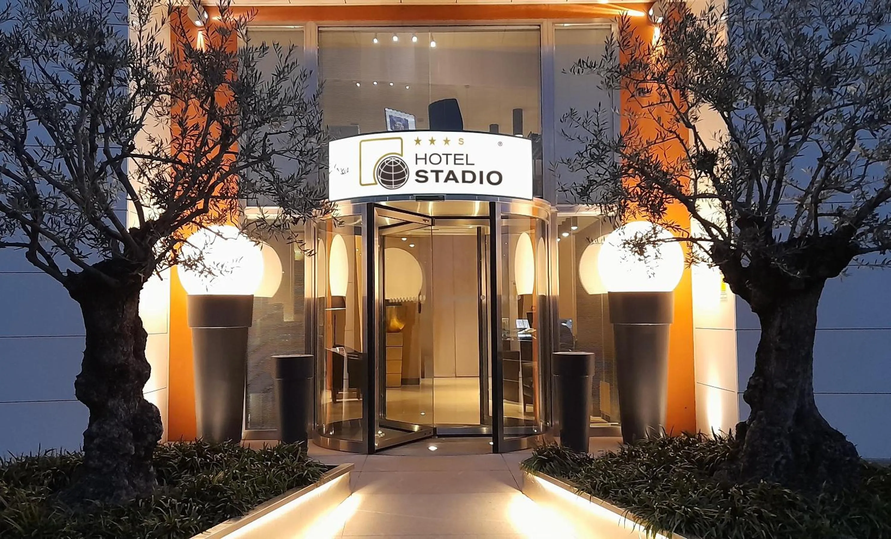 Facade/entrance in Stadio Hotel