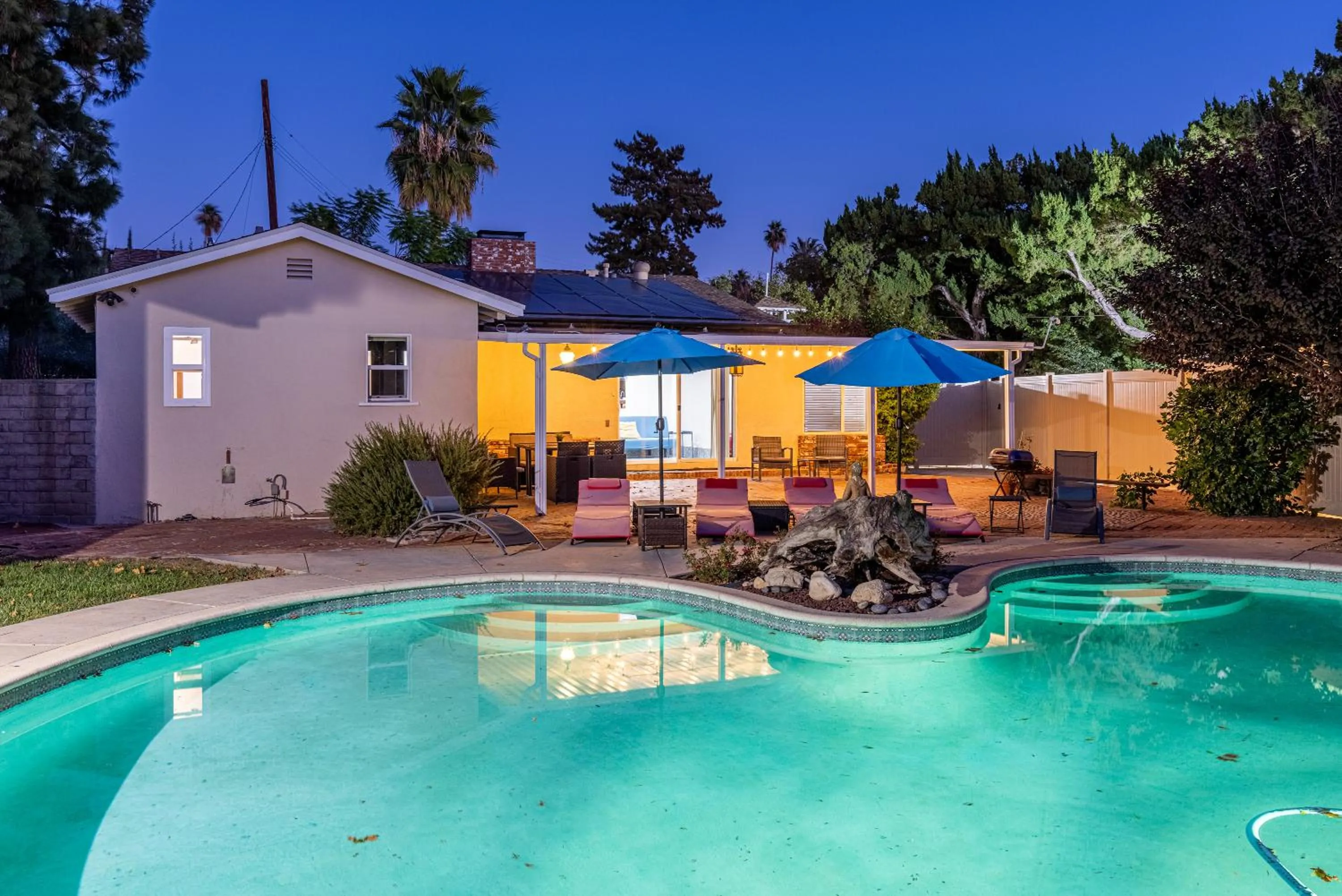 Spacious Home with Garden & Pool